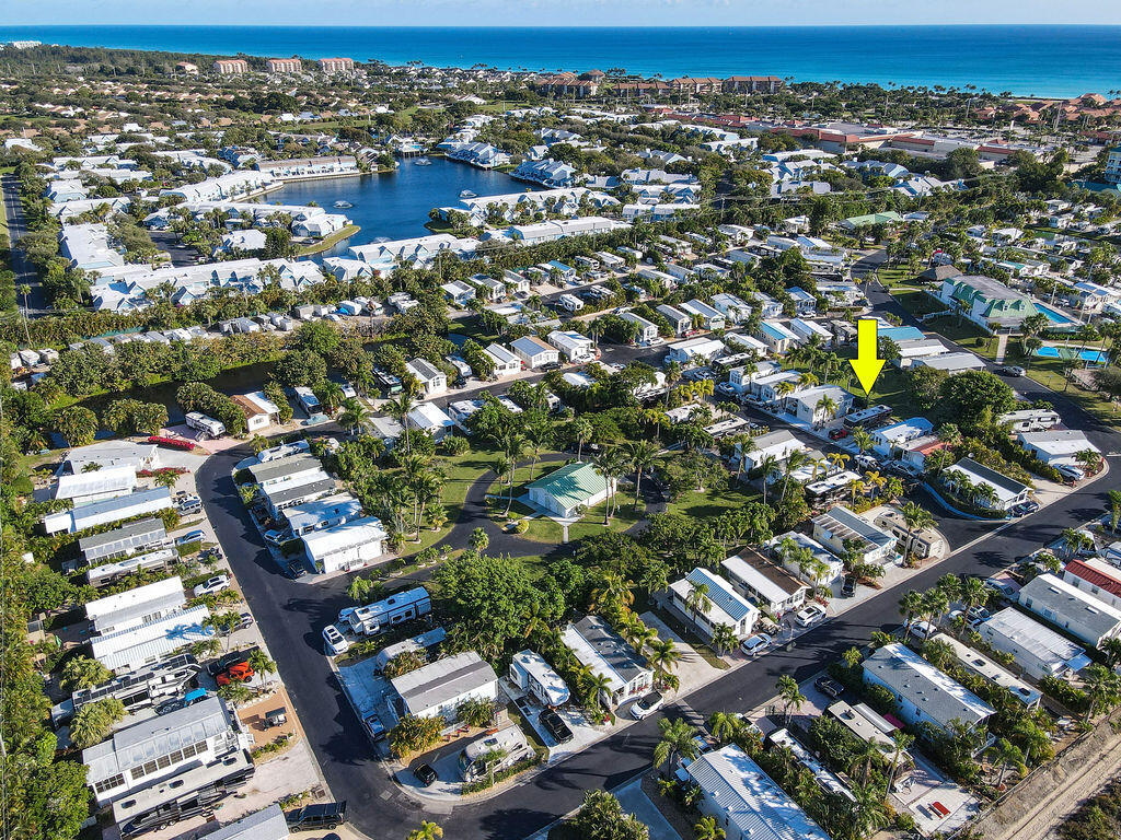 YOGI-BY-THE-SEA CONDO - Land