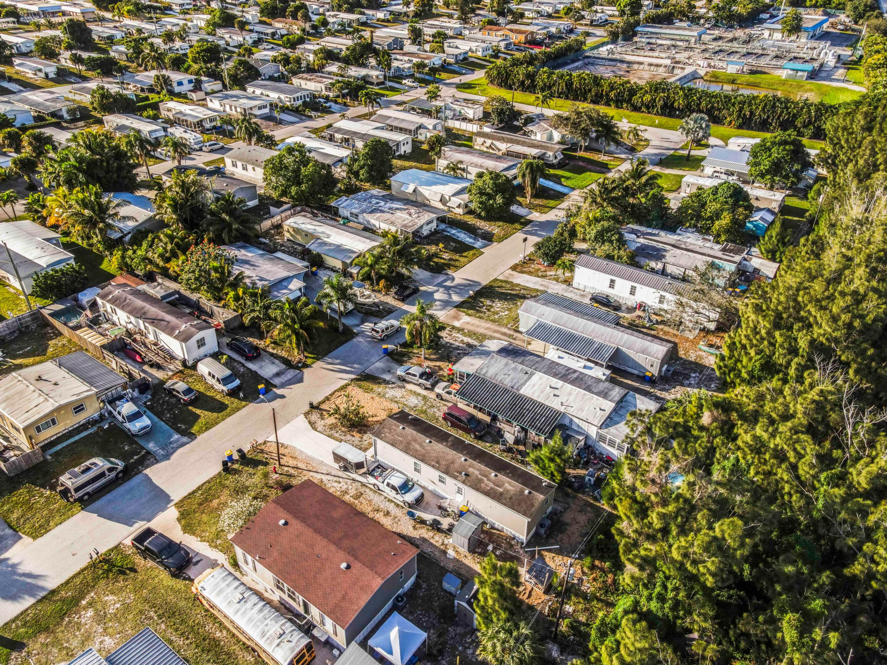 RIDGEWAY MOBILE HOME - Residential
