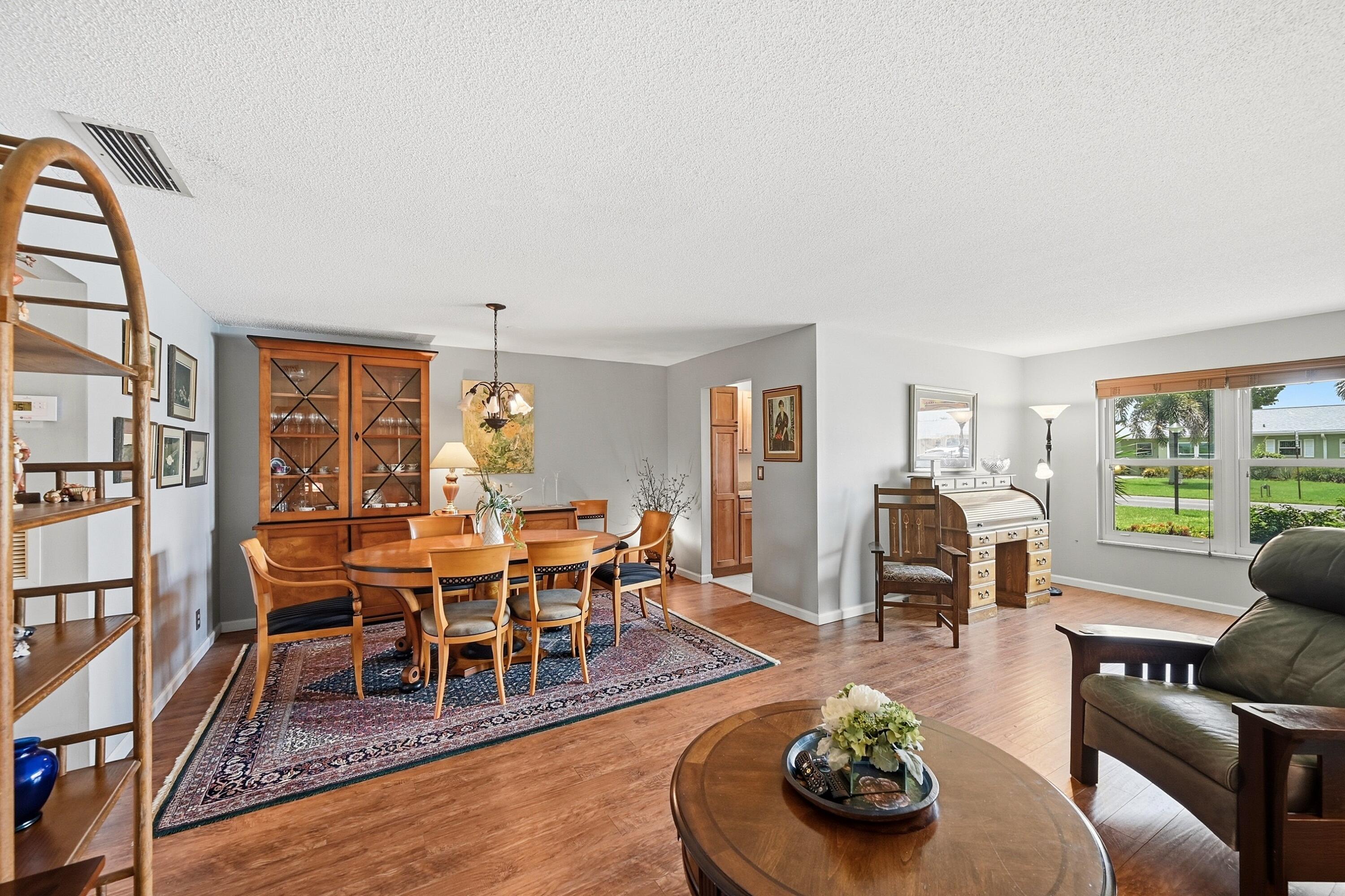 HIGH POINT CONDO SEC 4 - Residential