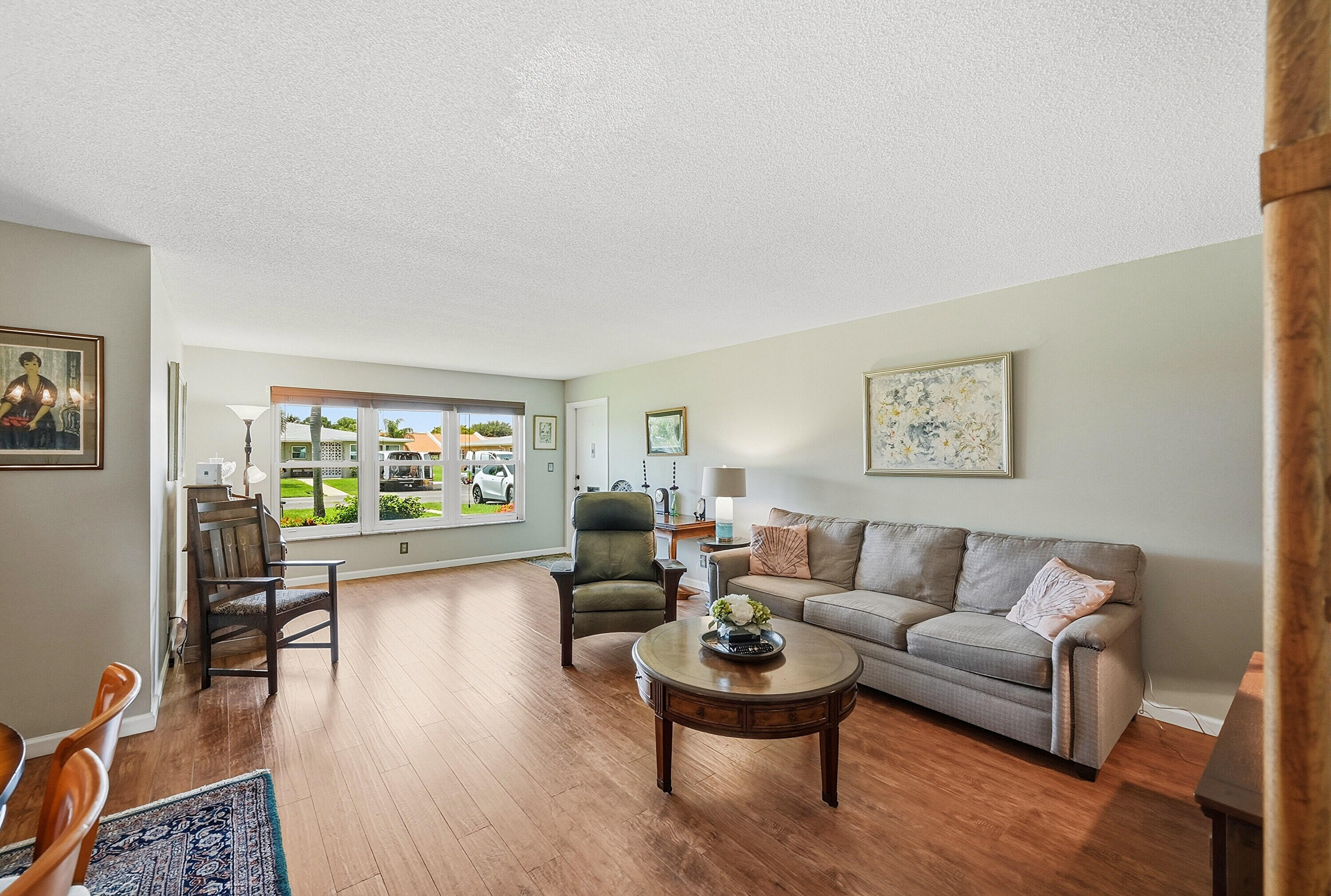 HIGH POINT CONDO SEC 4 - Residential