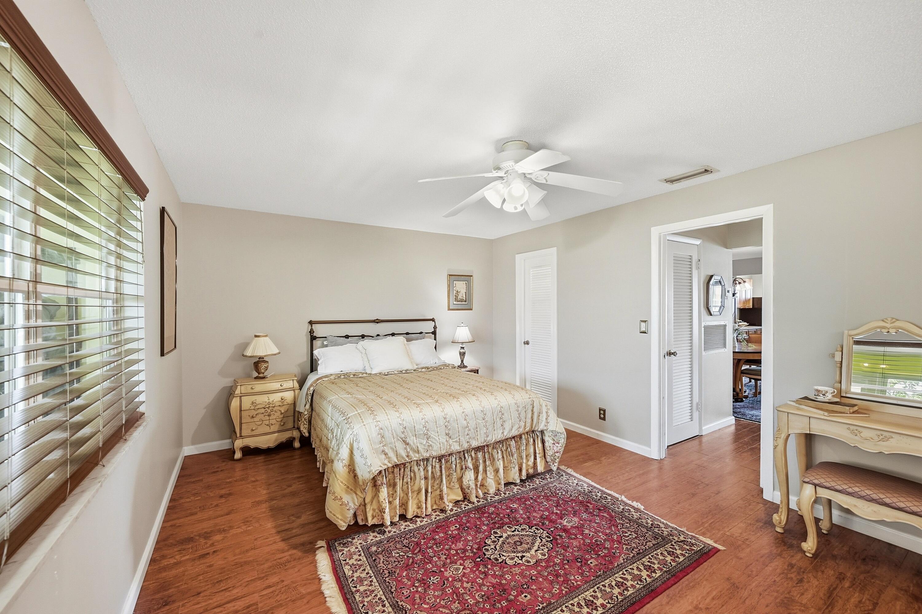 HIGH POINT CONDO SEC 4 - Residential