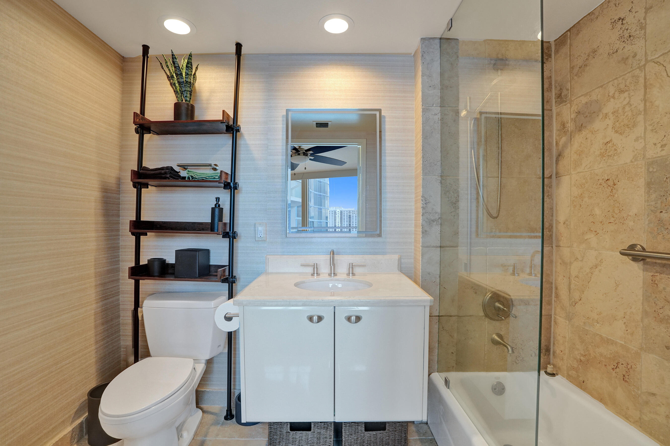 LAS OLAS RIVER HOUSE CONDO - Residential