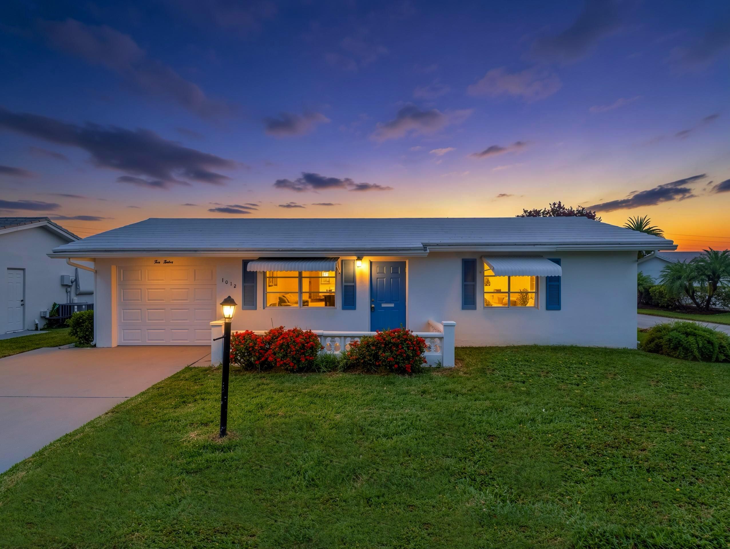 PALM BEACH LEISUREVILLE SEC 9 - Residential