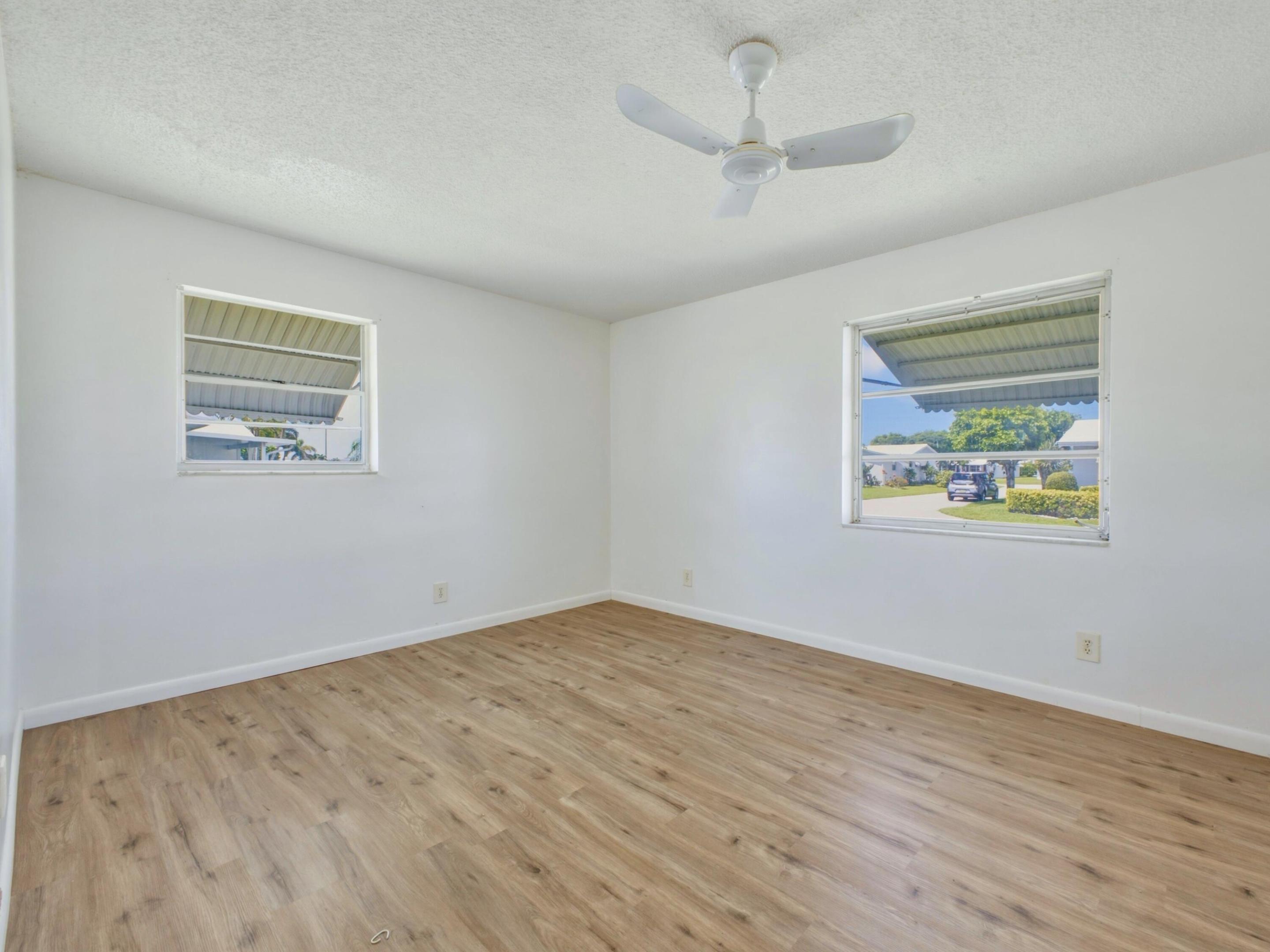 PALM BEACH LEISUREVILLE SEC 9 - Residential