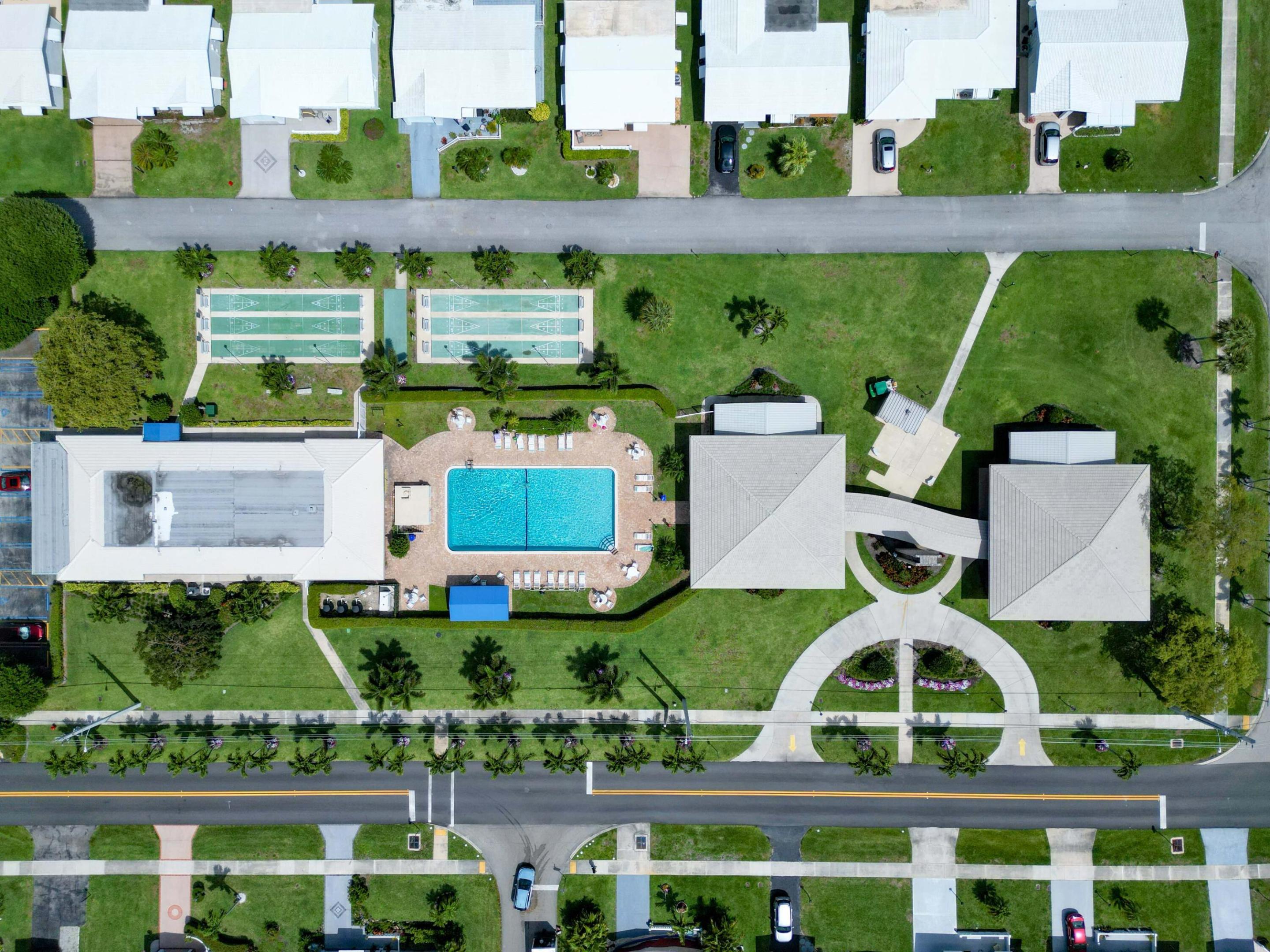 PALM BEACH LEISUREVILLE SEC 9 - Residential