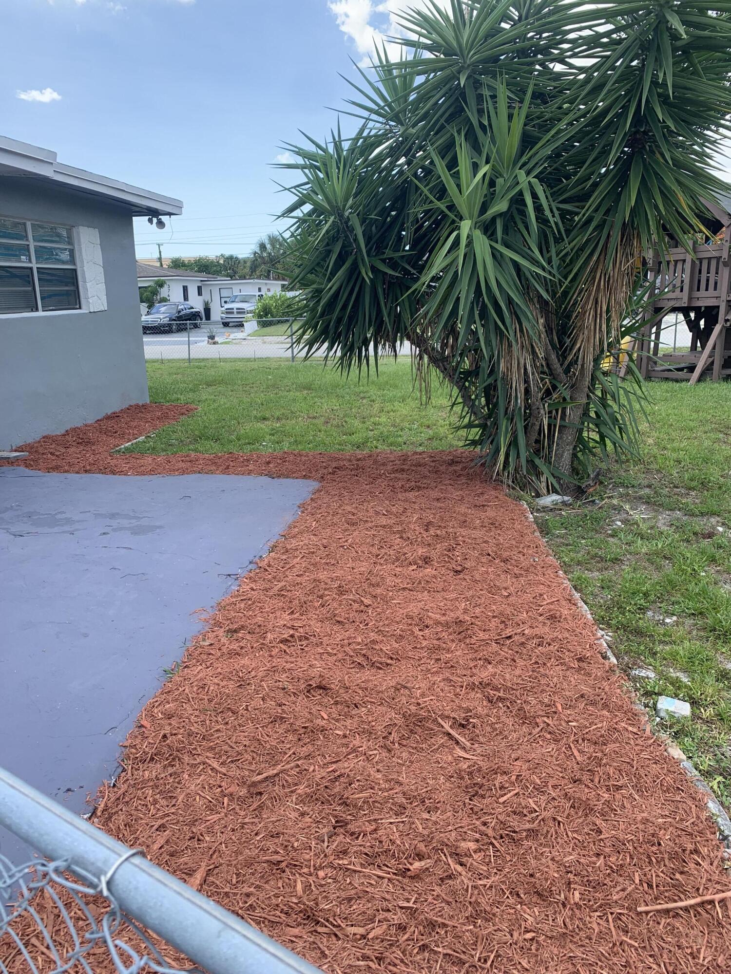 BROWARD ESTATES SEC 2 - Residential