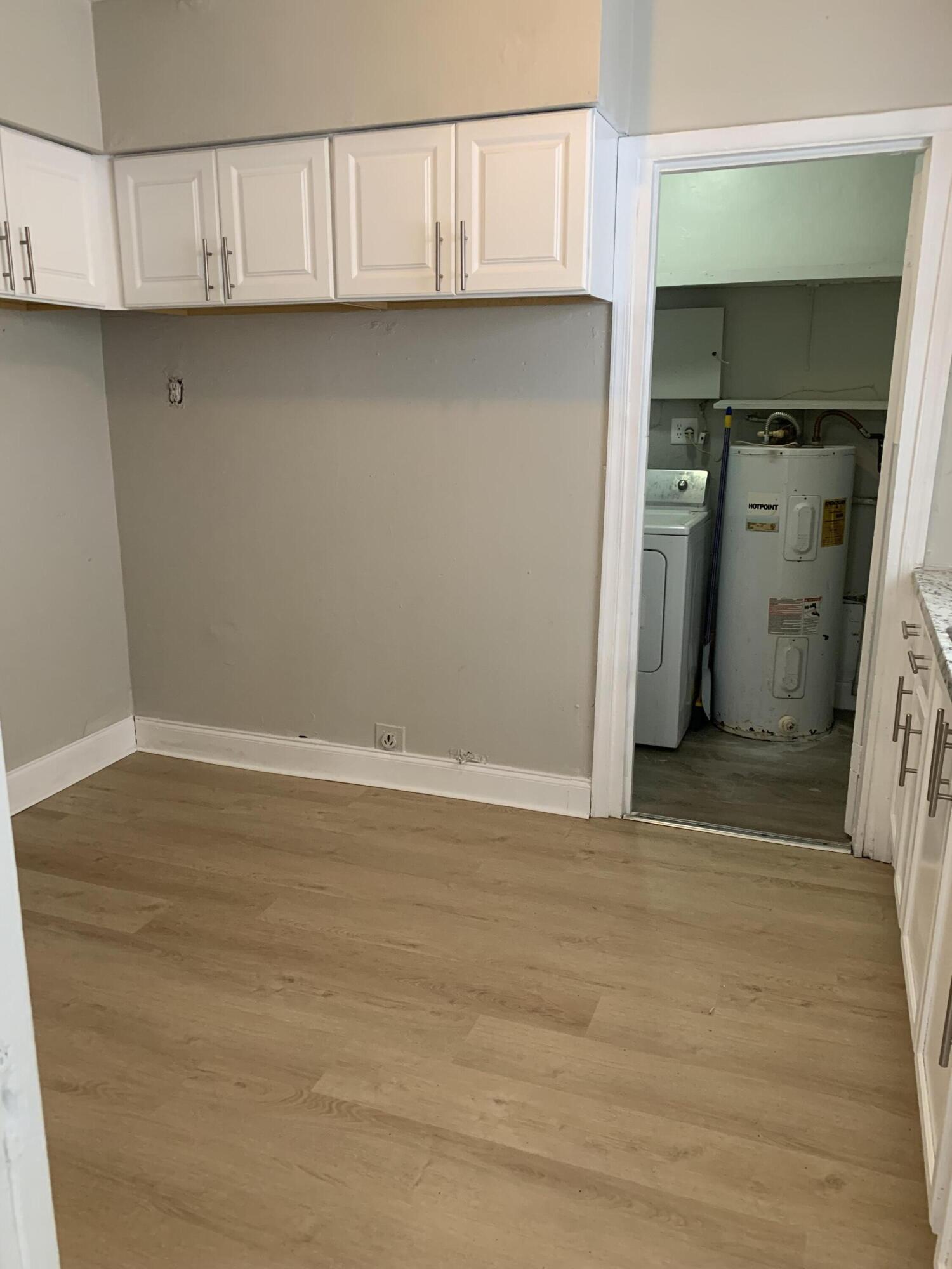 BROWARD ESTATES SEC 2 - Residential