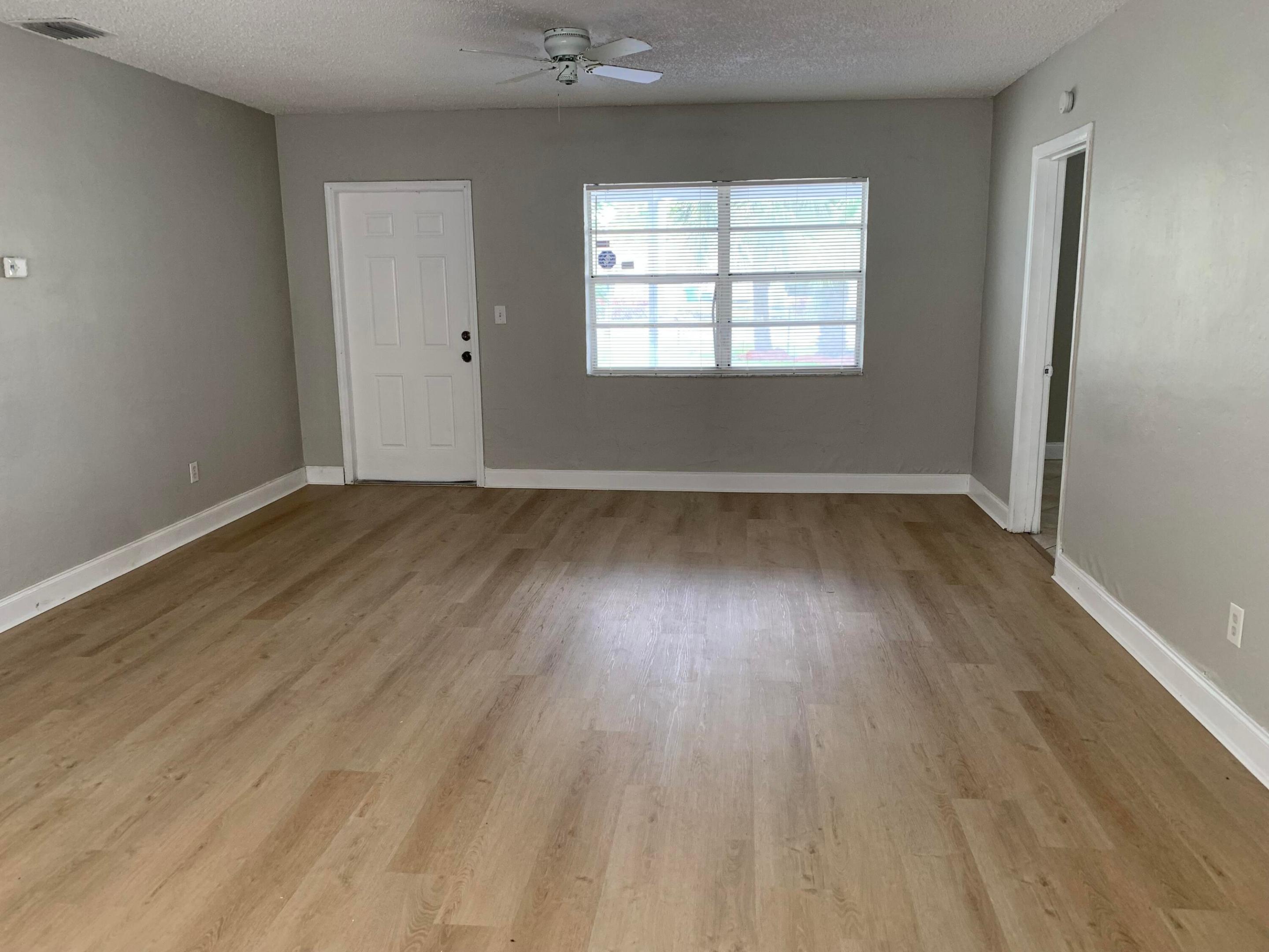 BROWARD ESTATES SEC 2 - Residential