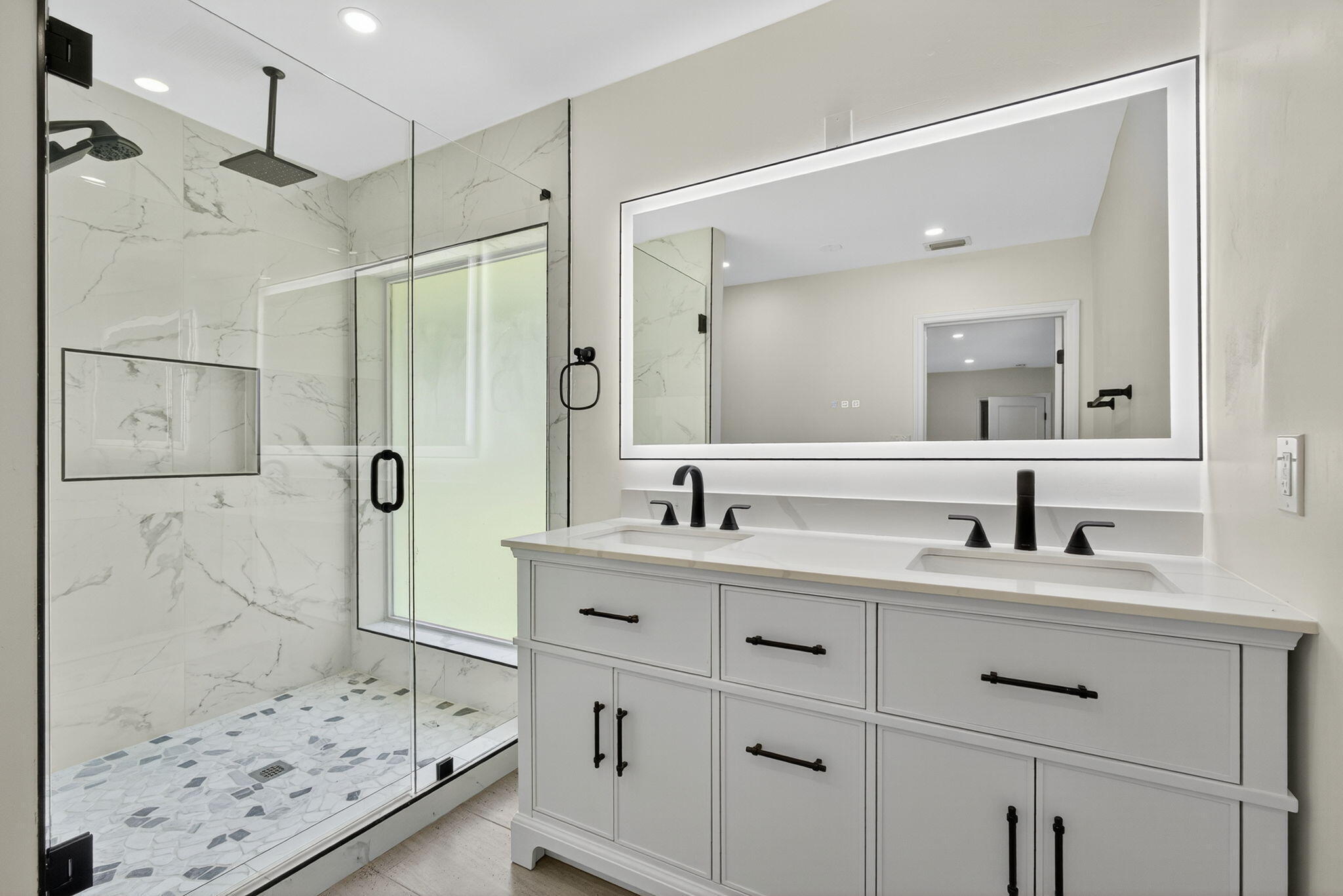 PINEWOOD EAST 2 OF WELLINGTON - Residential Lease