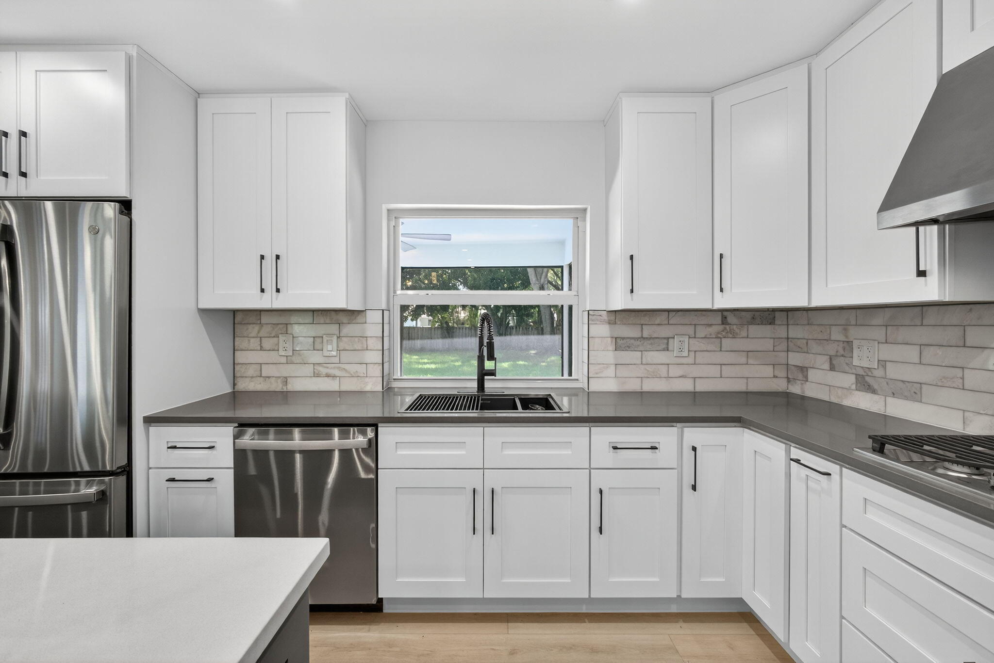 PINEWOOD EAST 2 OF WELLINGTON - Residential Lease