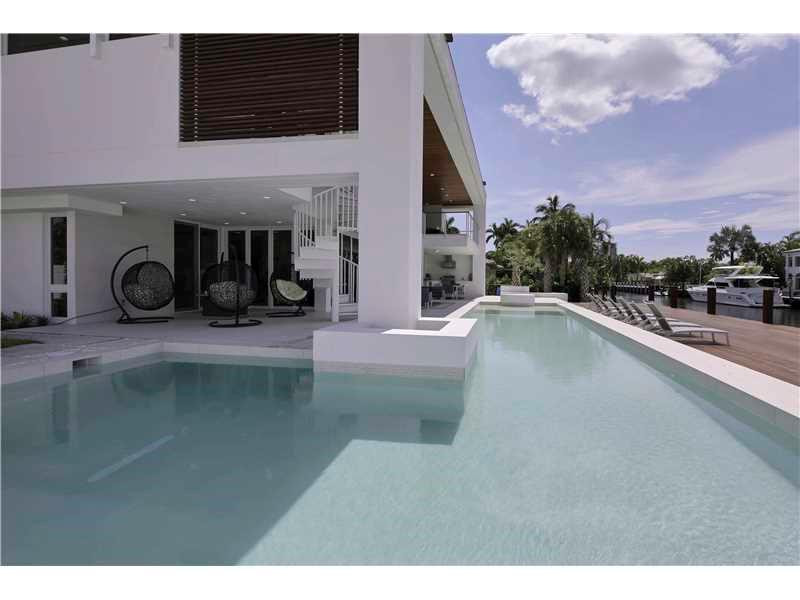 PELICAN ISLE - Residential