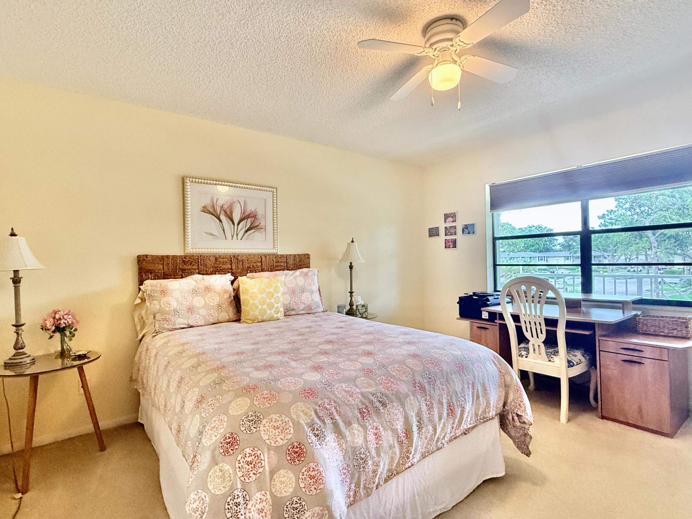 WESTGATE AT HUNTERS RUN CONDO - Residential Lease