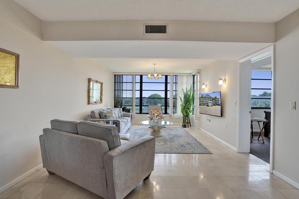 CONDO 12 OF WHITEHALL CONDOS - Residential