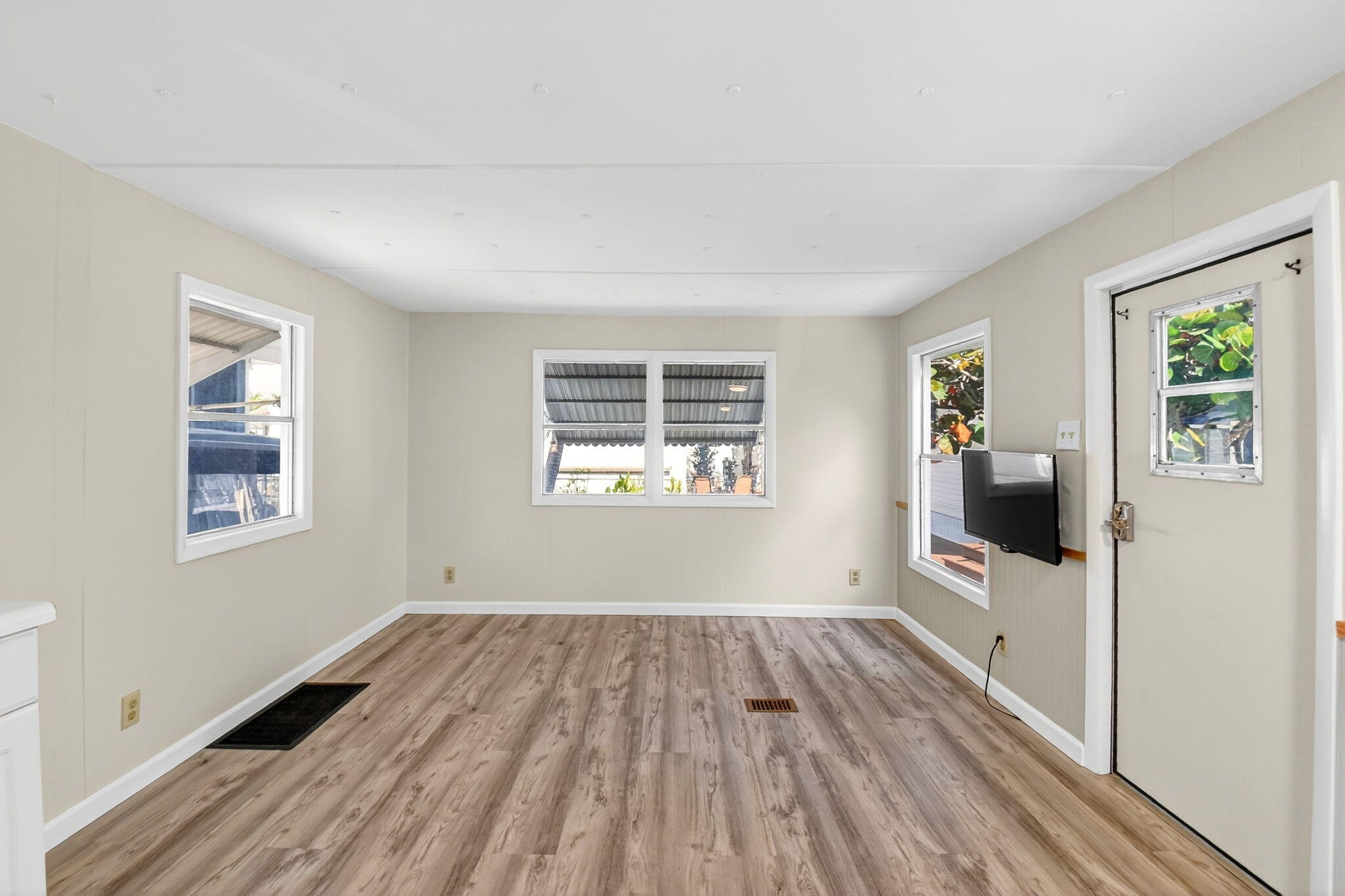 BRINY BREEZES INC - Residential