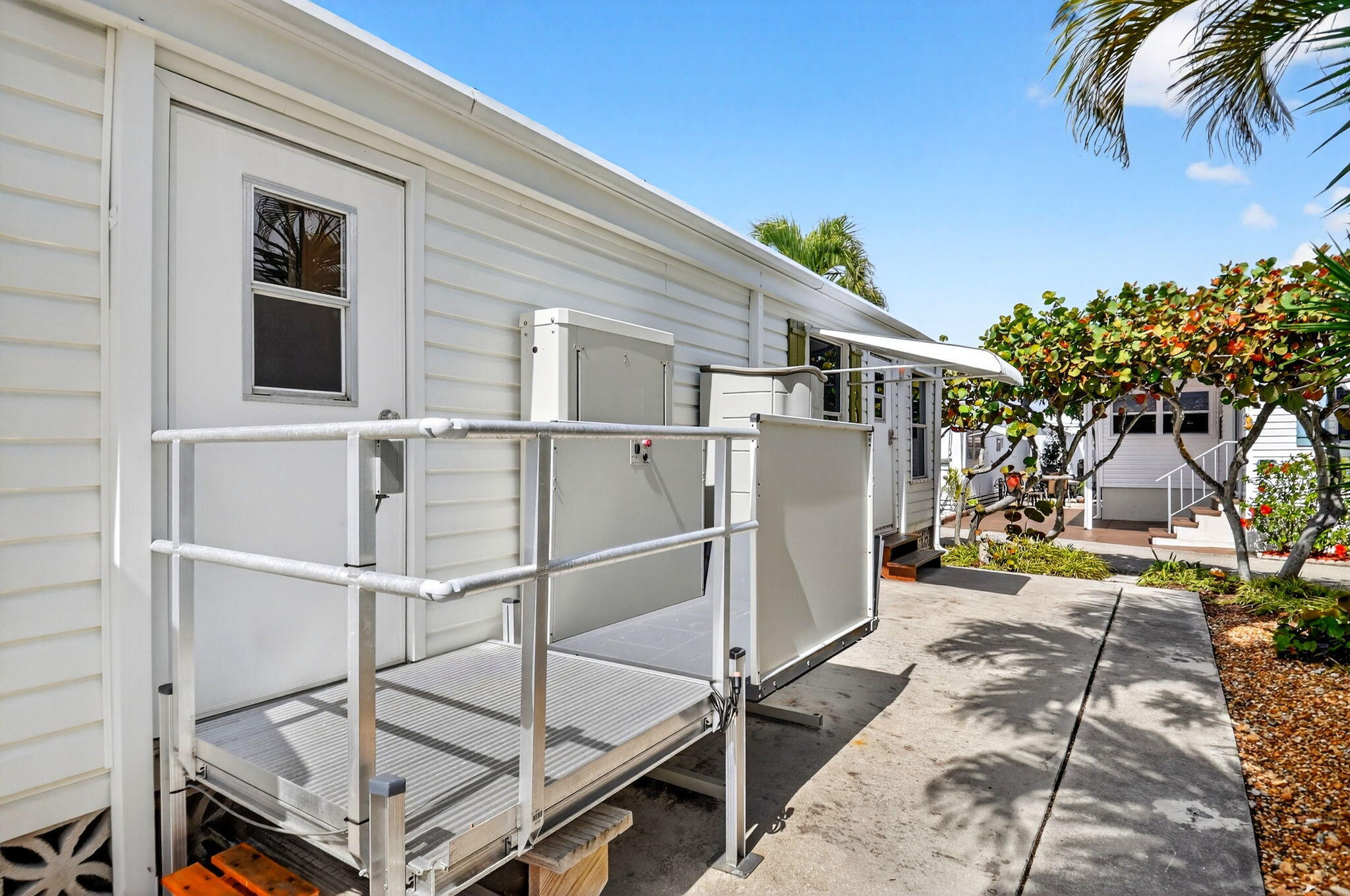 BRINY BREEZES INC - Residential