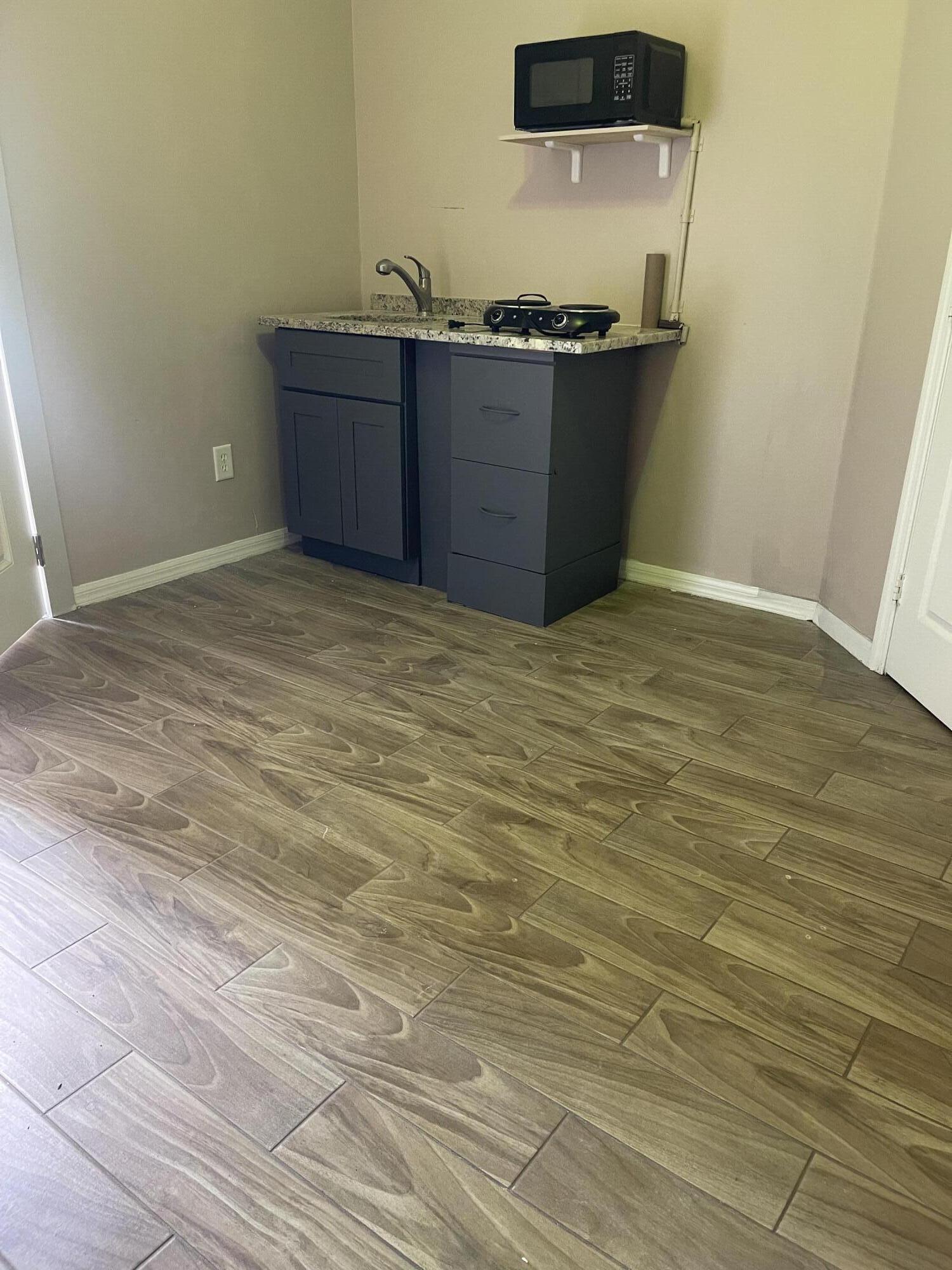 PORT ST LUCIE SECTION  34 - Residential Lease