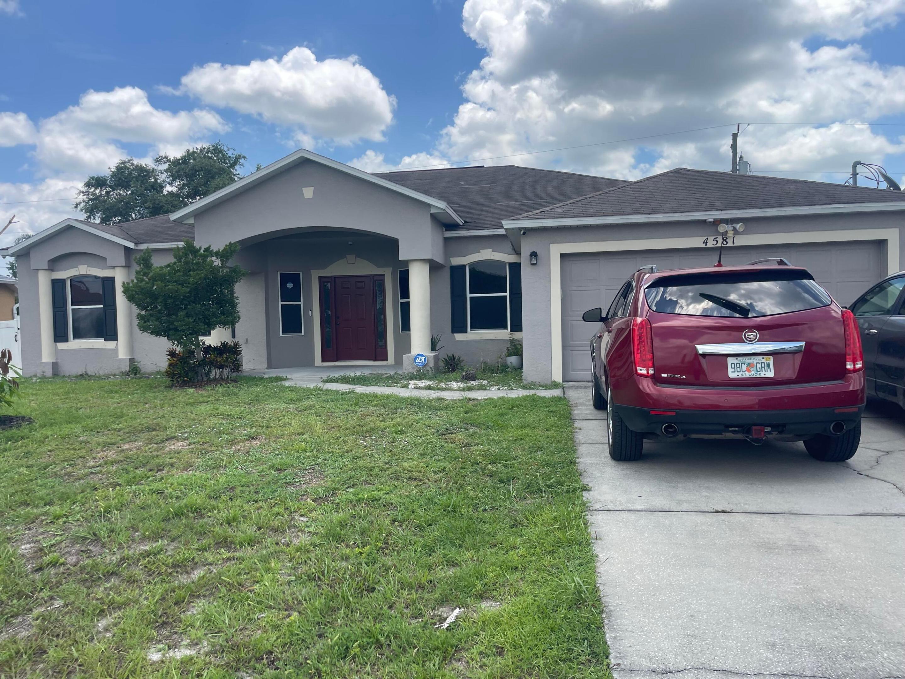 Must see this beautiful two beds one bath, with private entrance, bathroom and kitchen.    water, electricity and internet included