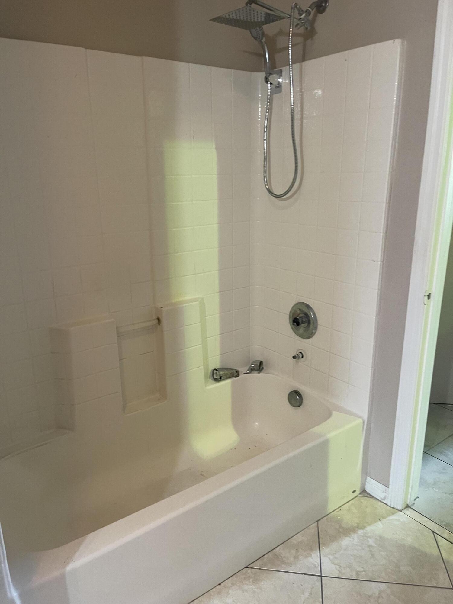 PORT ST LUCIE SECTION  34 - Residential Lease