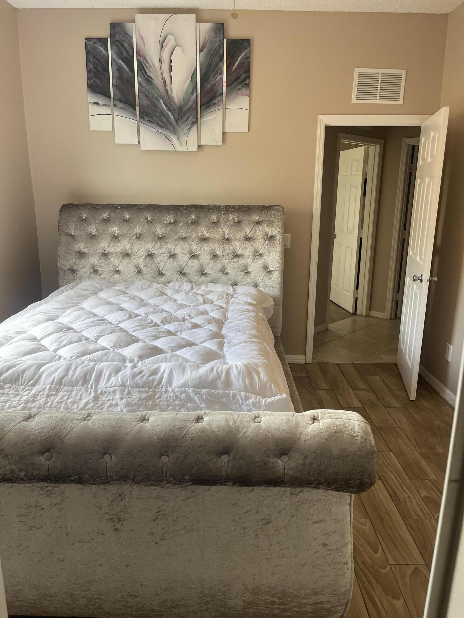 PORT ST LUCIE SECTION  34 - Residential Lease
