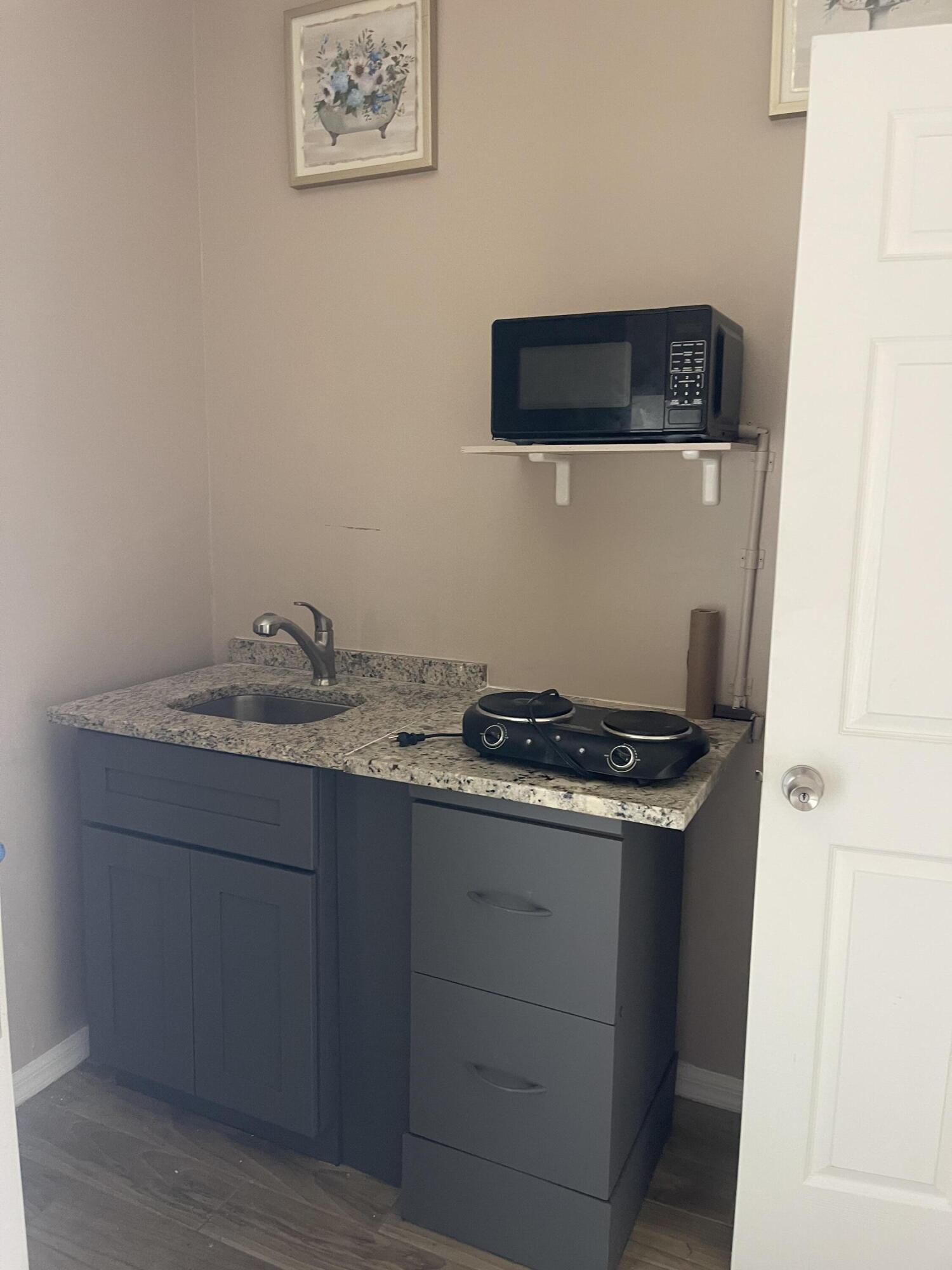 PORT ST LUCIE SECTION  34 - Residential Lease