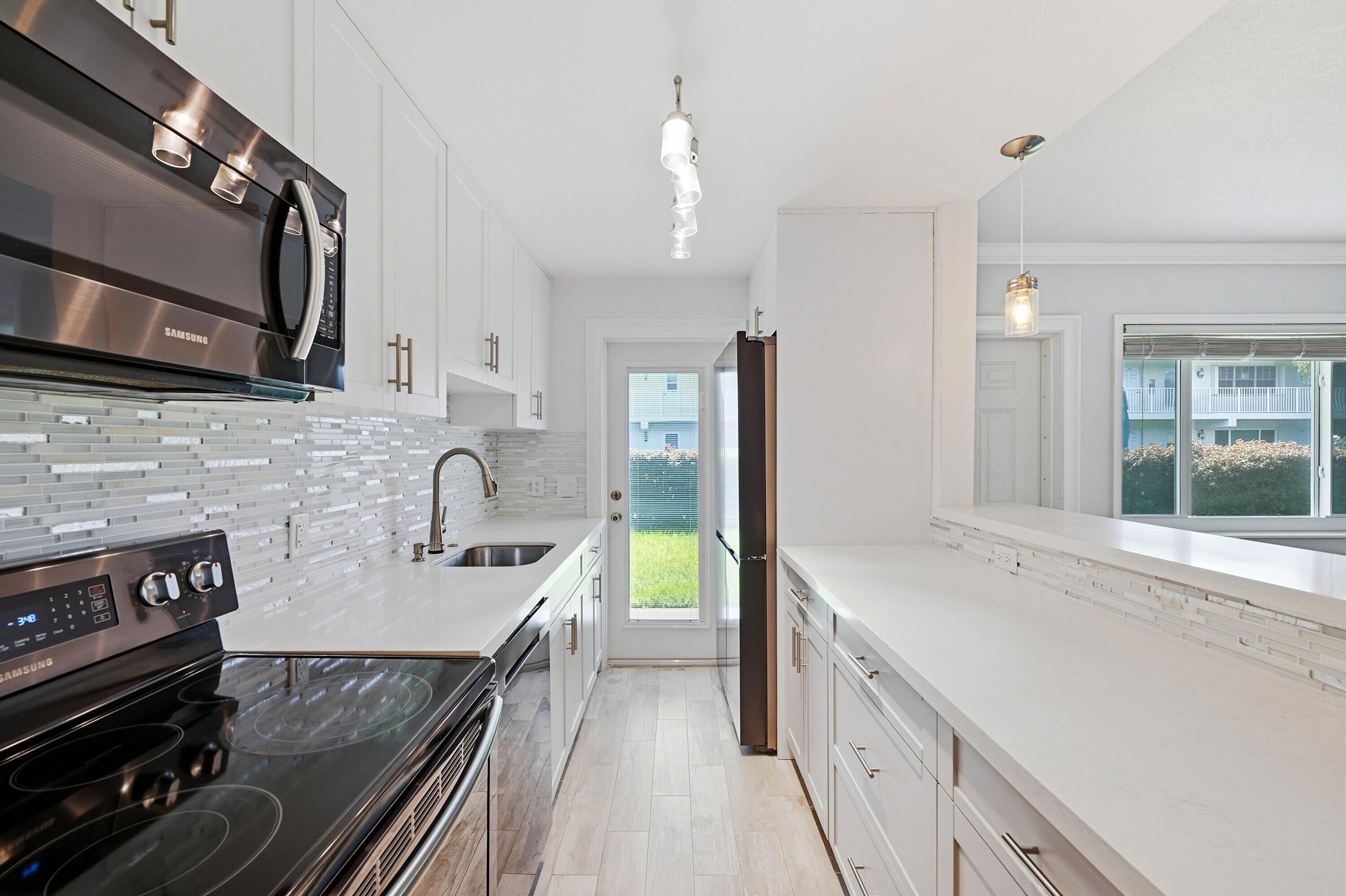 ASHLEY ARMS CONDO - Residential Lease