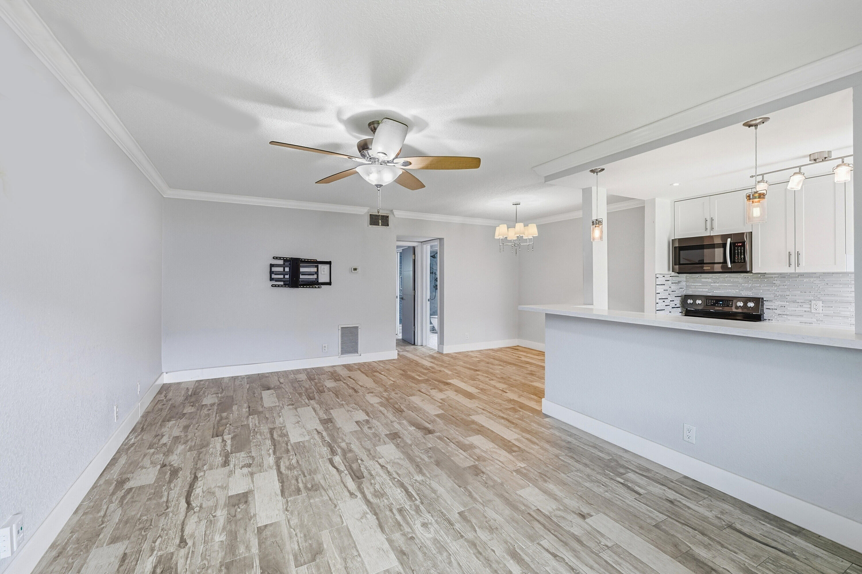 ASHLEY ARMS CONDO - Residential Lease