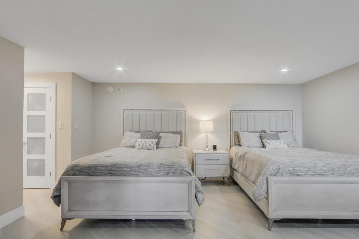 EASTPOINTE CONDO - Residential Lease