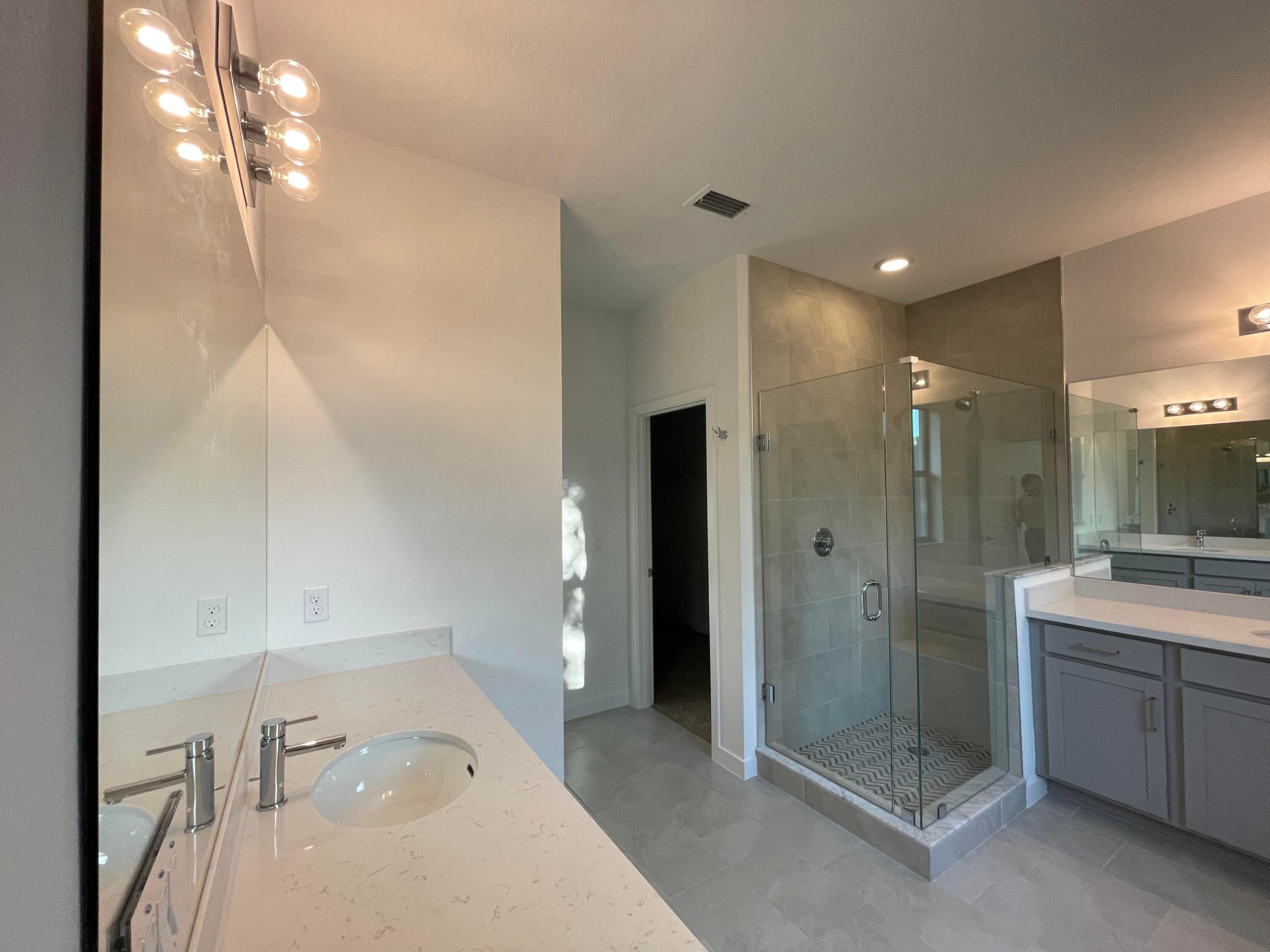 POLO LEGACY MXPD - Residential Lease