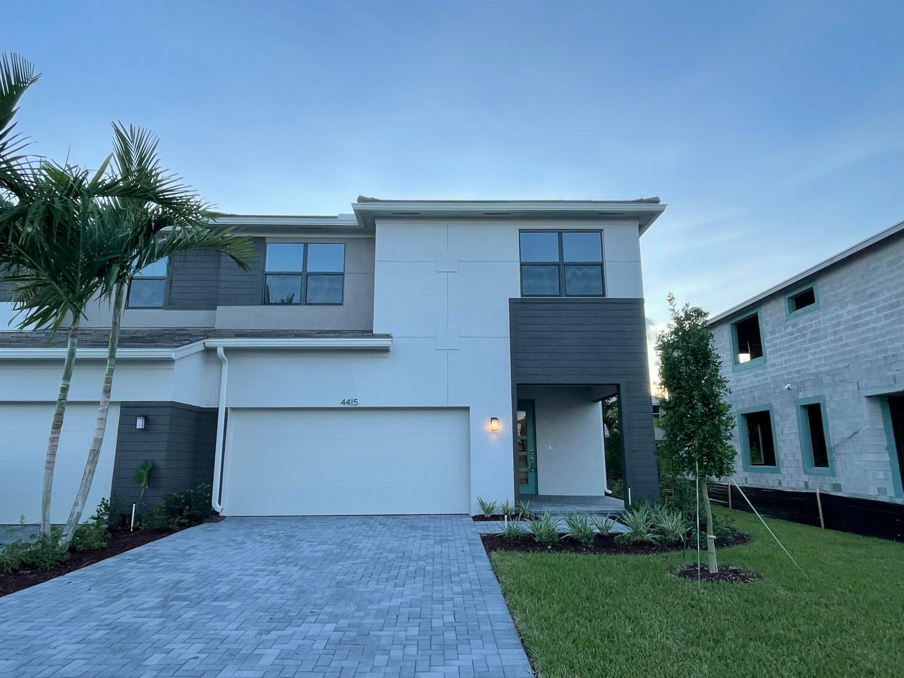 POLO LEGACY MXPD - Residential Lease