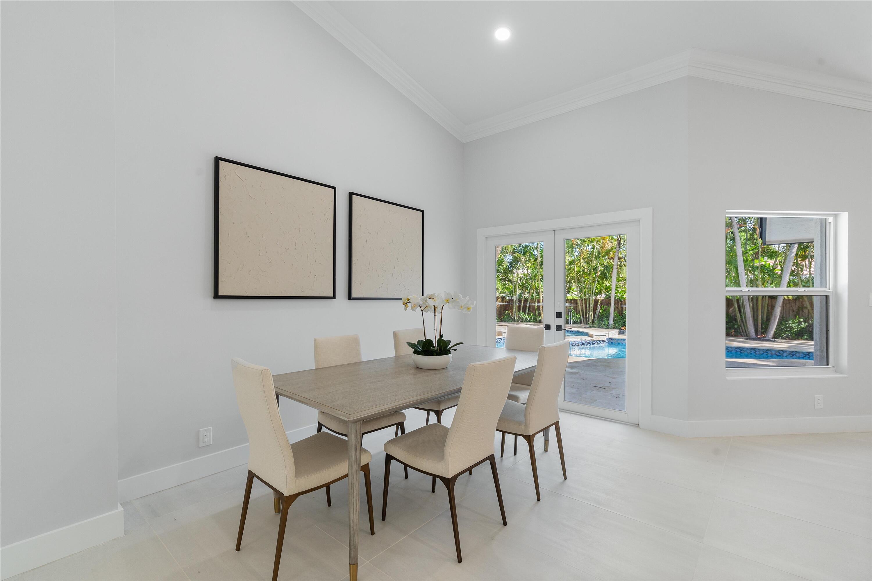 BOCA VILLAS - Residential