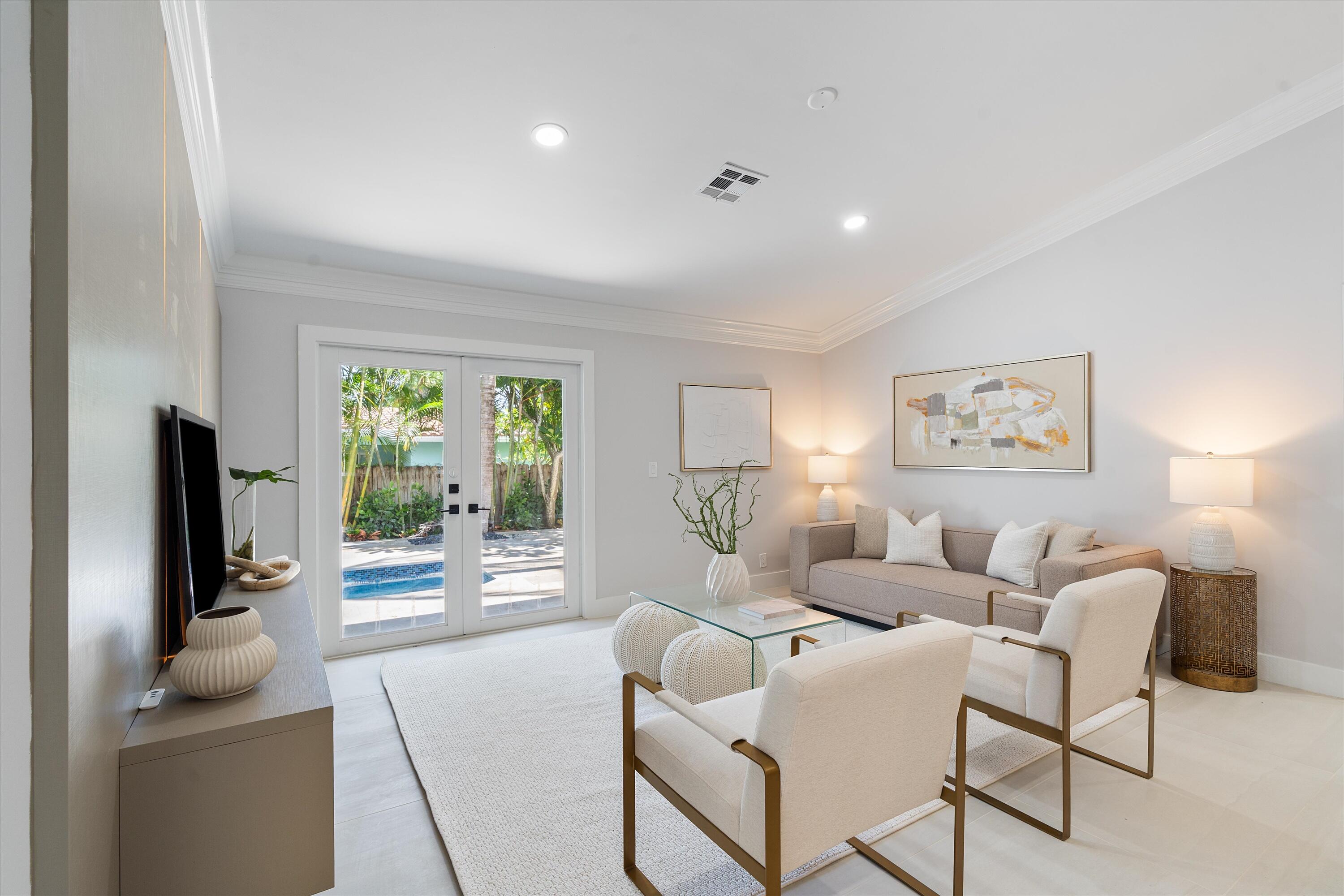 BOCA VILLAS - Residential