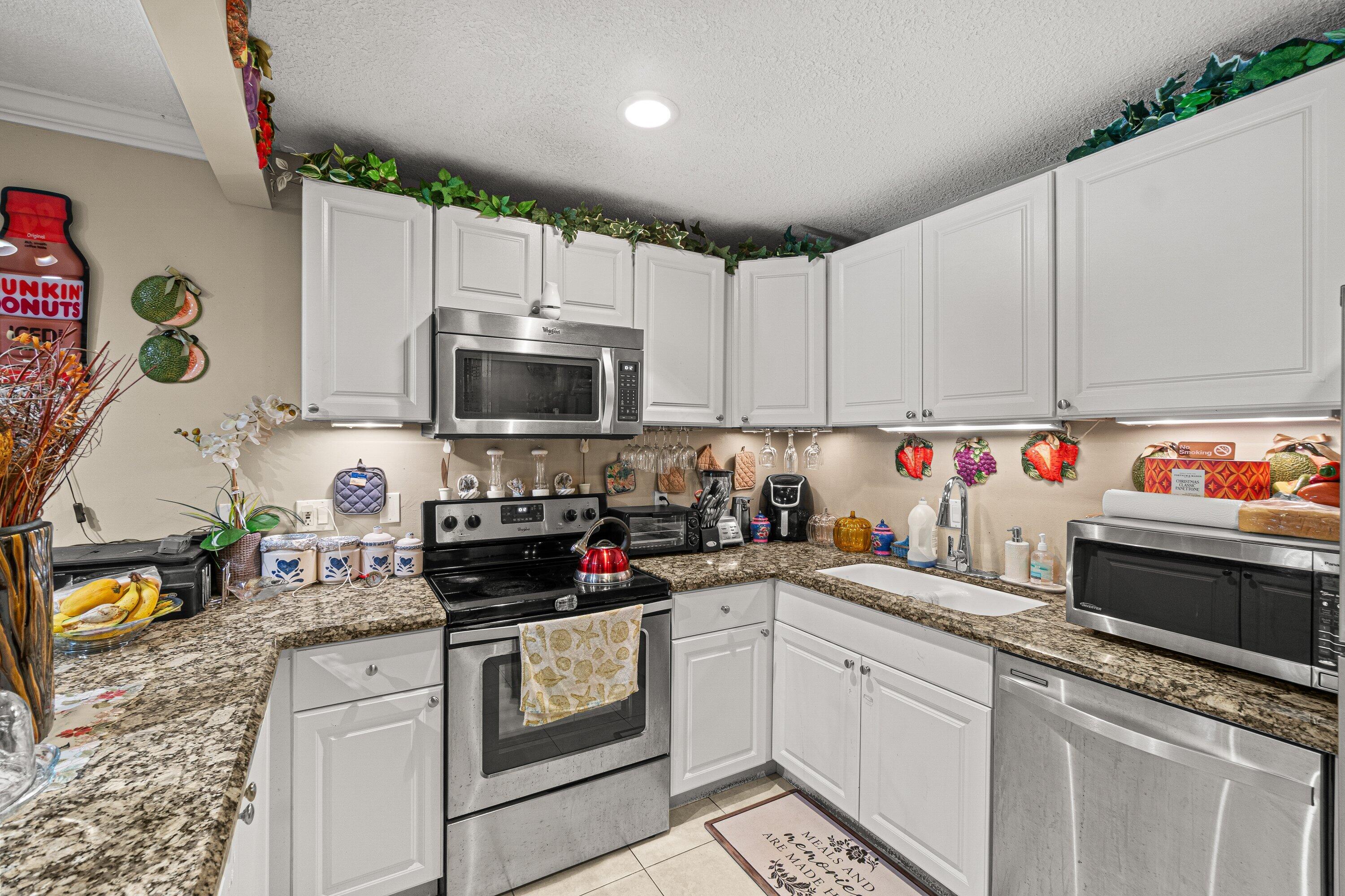 PINE RIDGE NORTH I CONDO - Residential