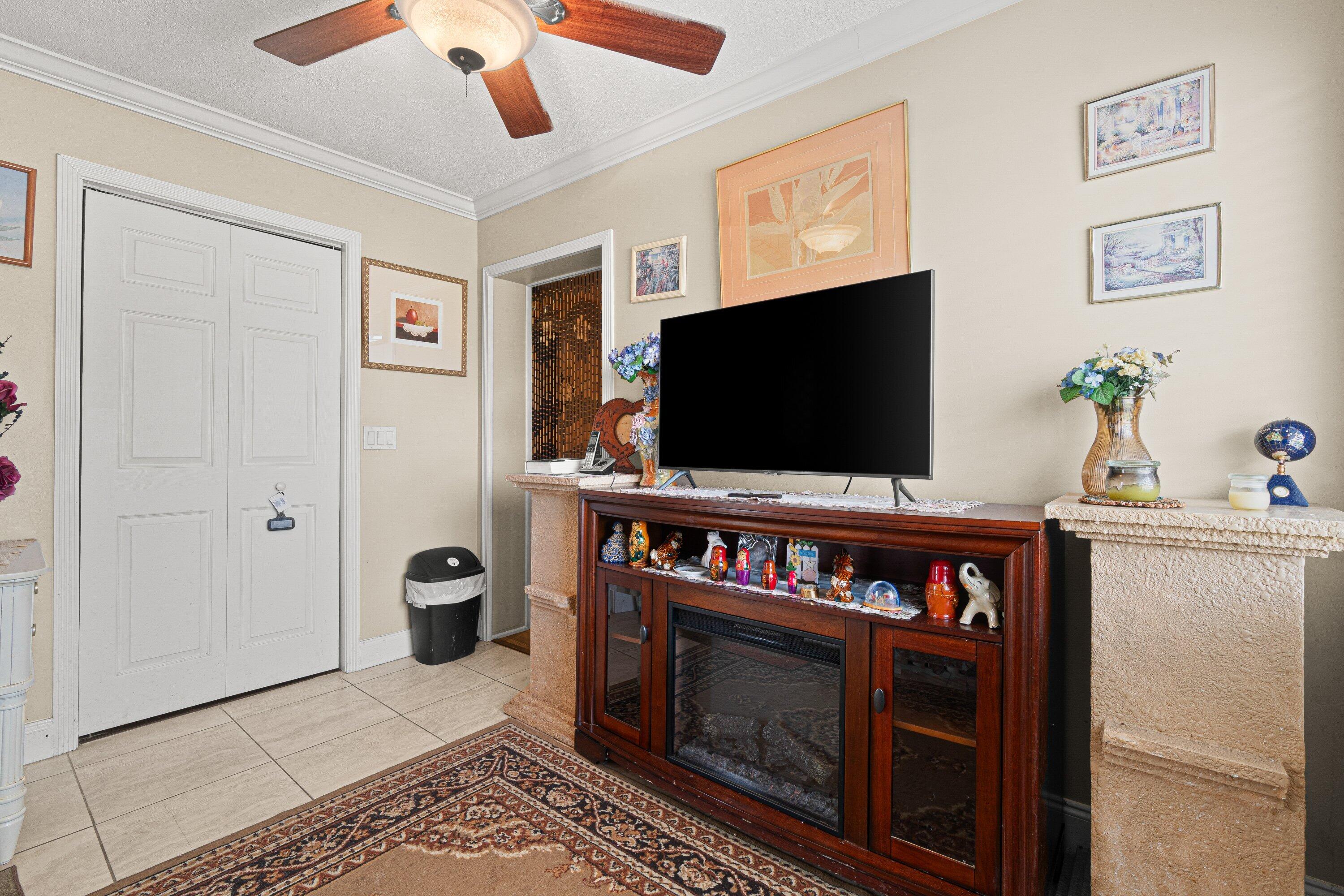PINE RIDGE NORTH I CONDO - Residential