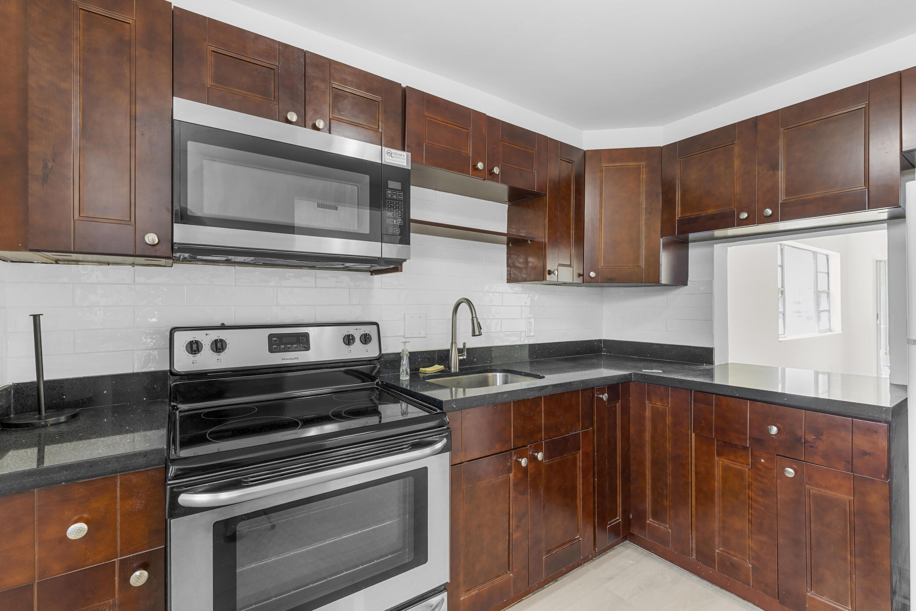 OCEANSIDE NORTH CONDO - Residential