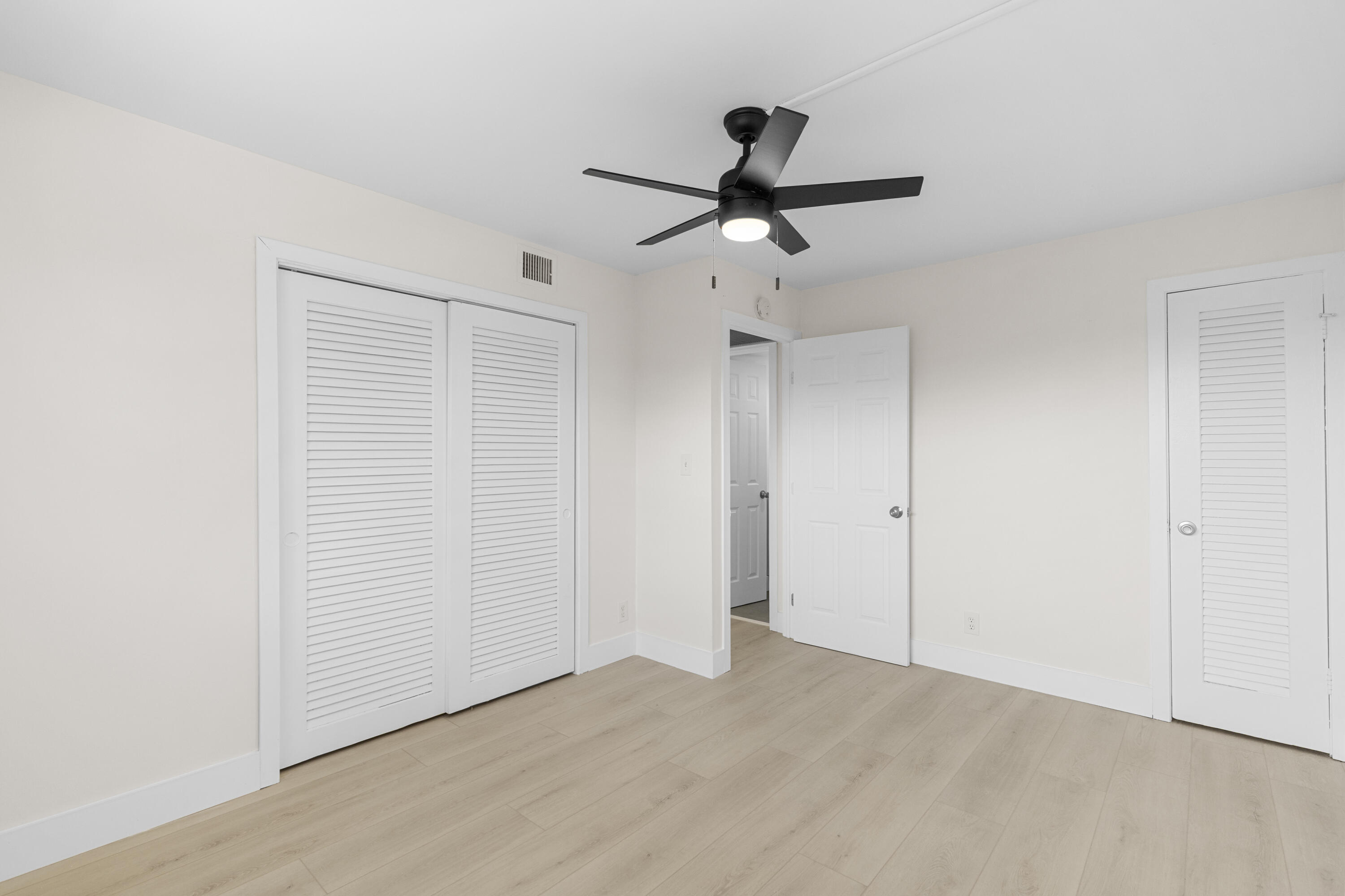 OCEANSIDE NORTH CONDO - Residential
