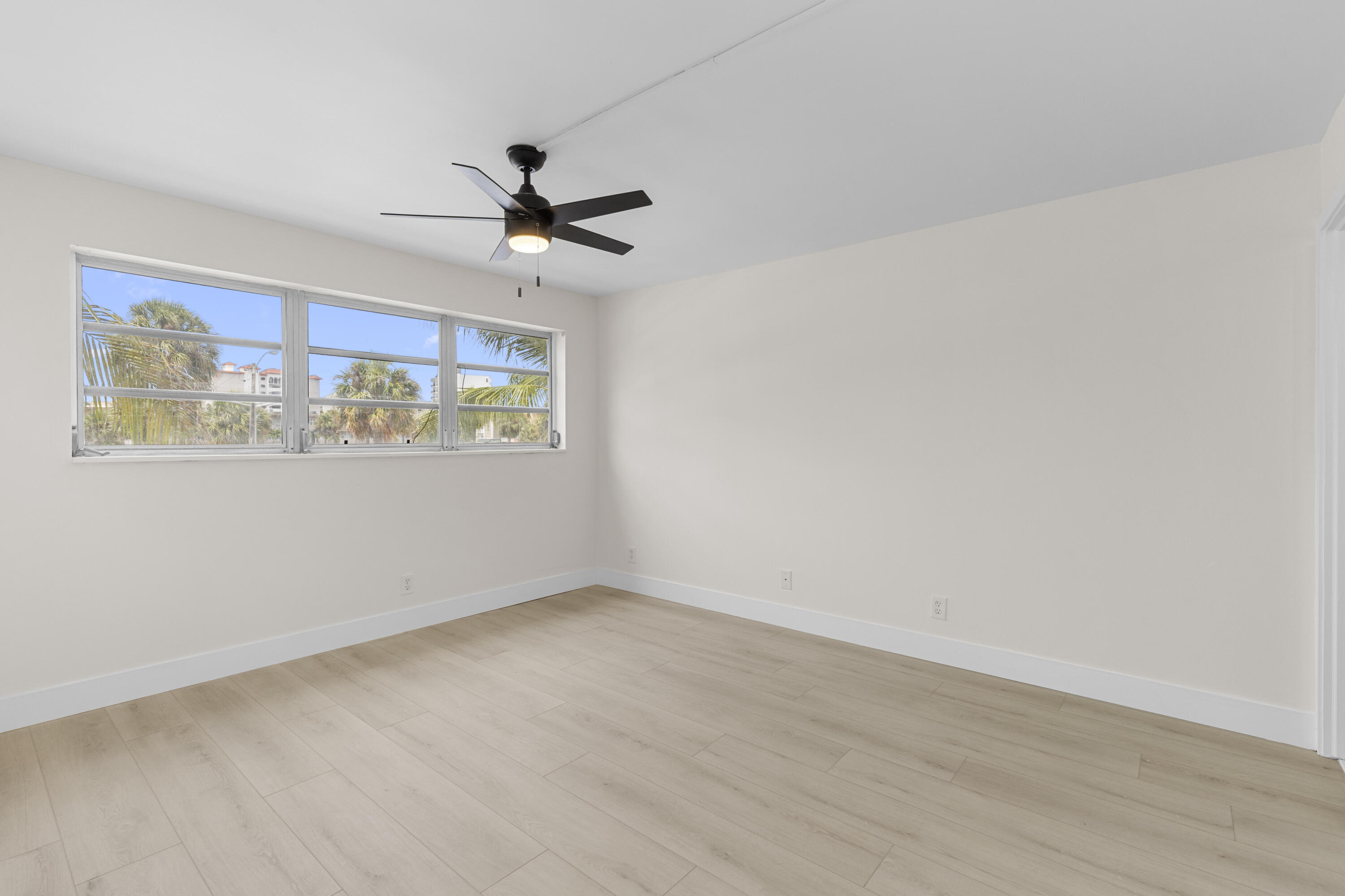 OCEANSIDE NORTH CONDO - Residential