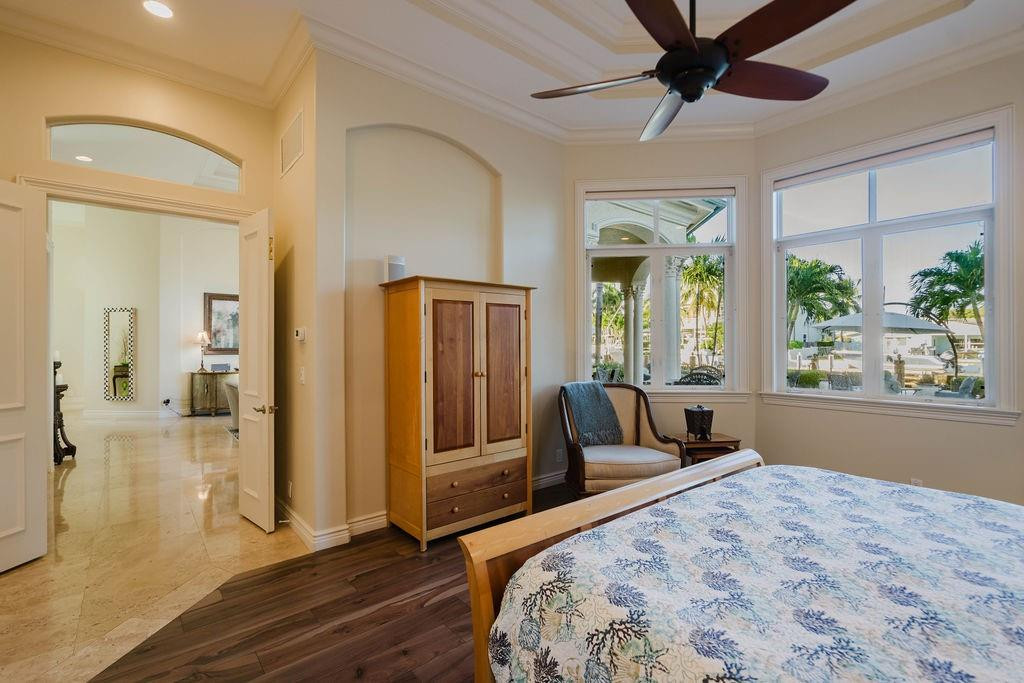 Hillsboro Harbor - Residential