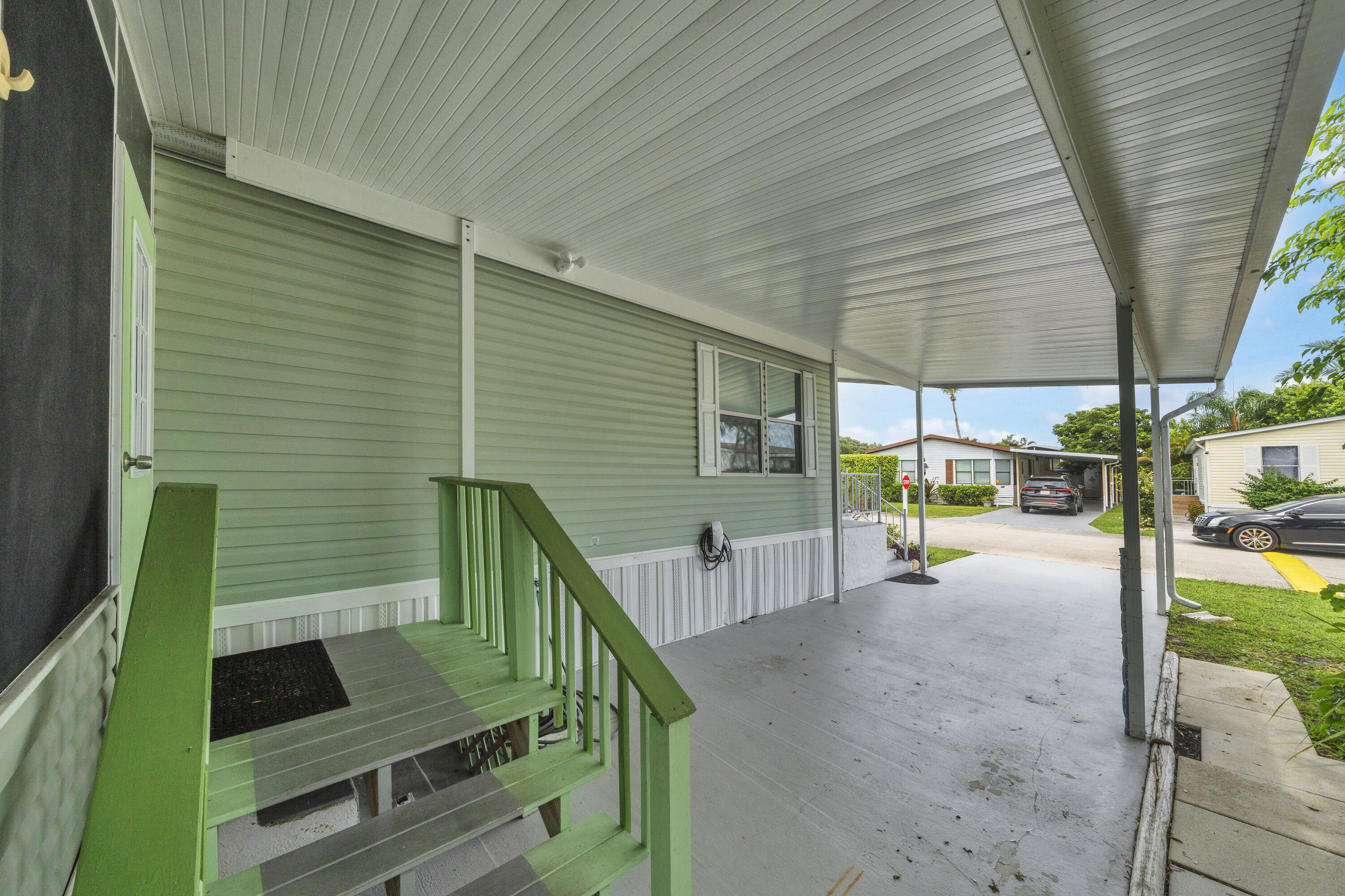 Palm Beach Plantation - Residential