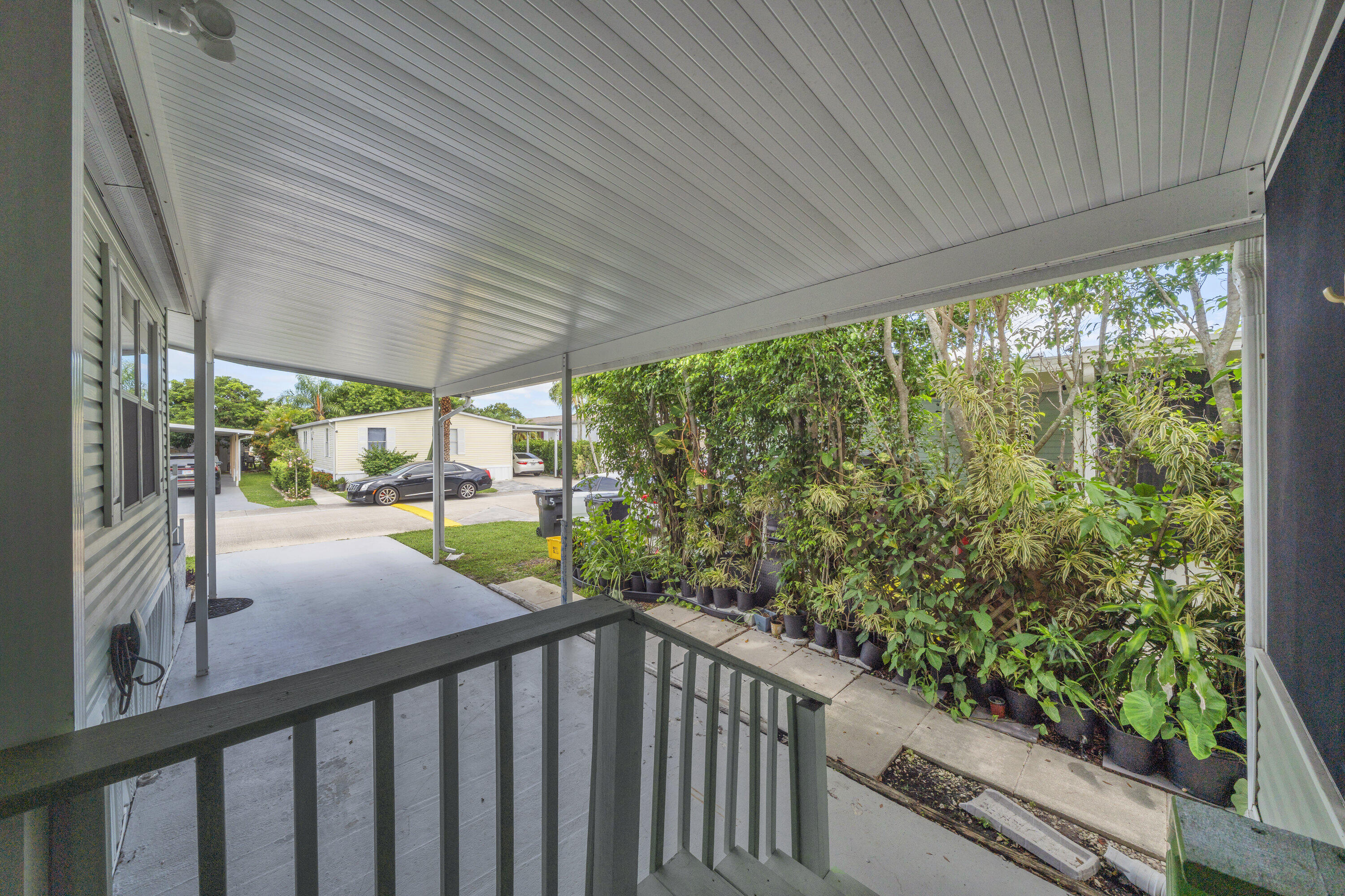 Palm Beach Plantation - Residential
