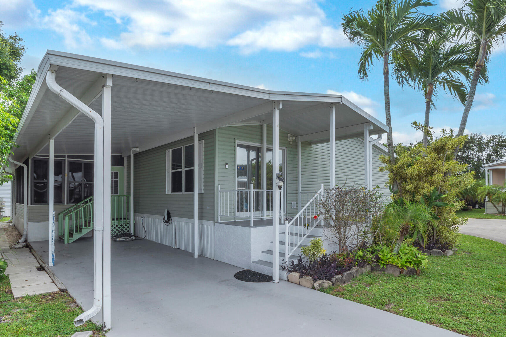 Palm Beach Plantation - Residential