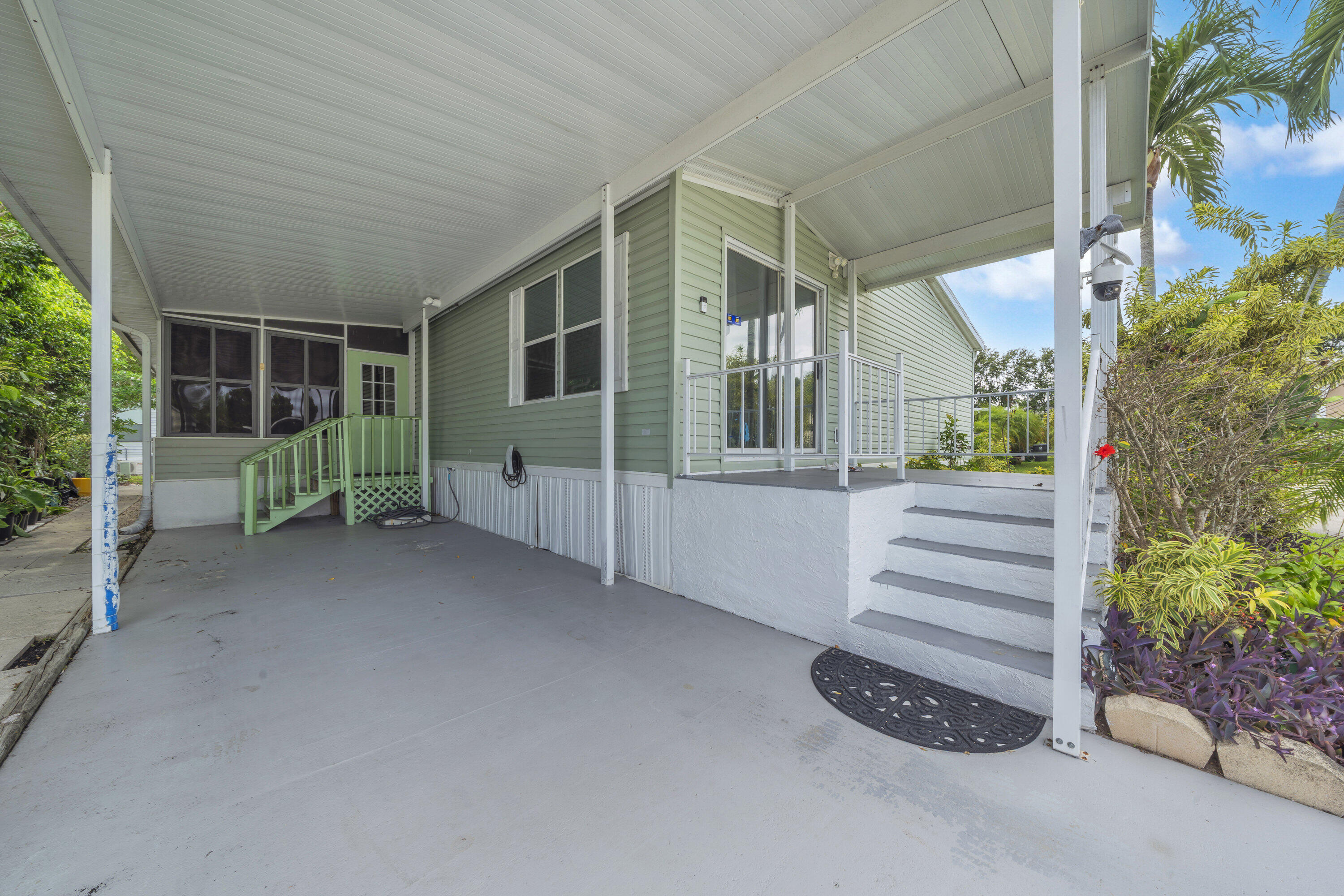 Palm Beach Plantation - Residential