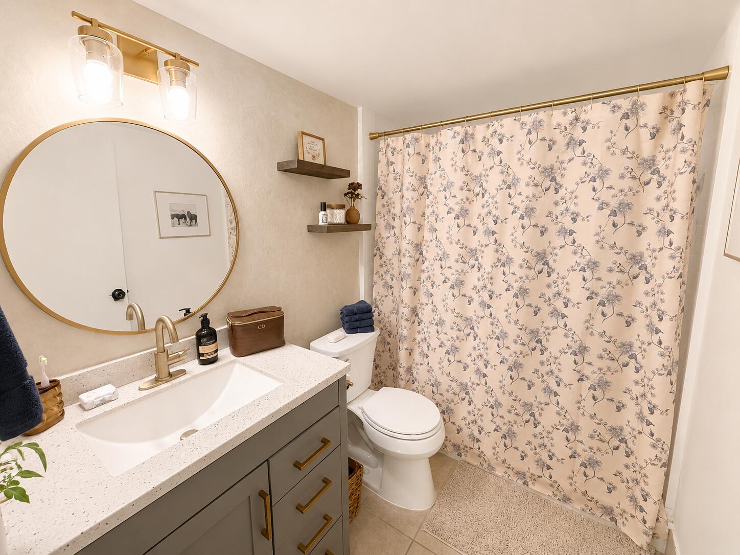 GRAND VIEW AT CRESTWOOD CONDO - Residential Lease