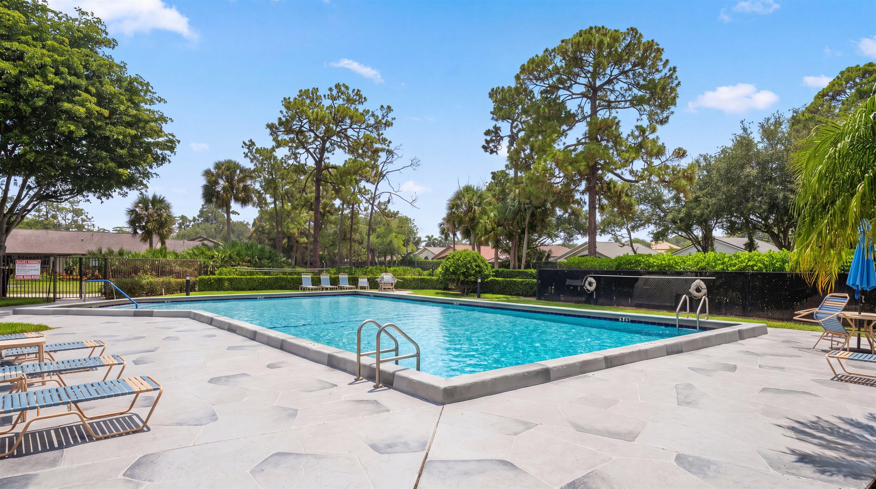 STRATHMORE GATE WEST UNIT 1 - Residential