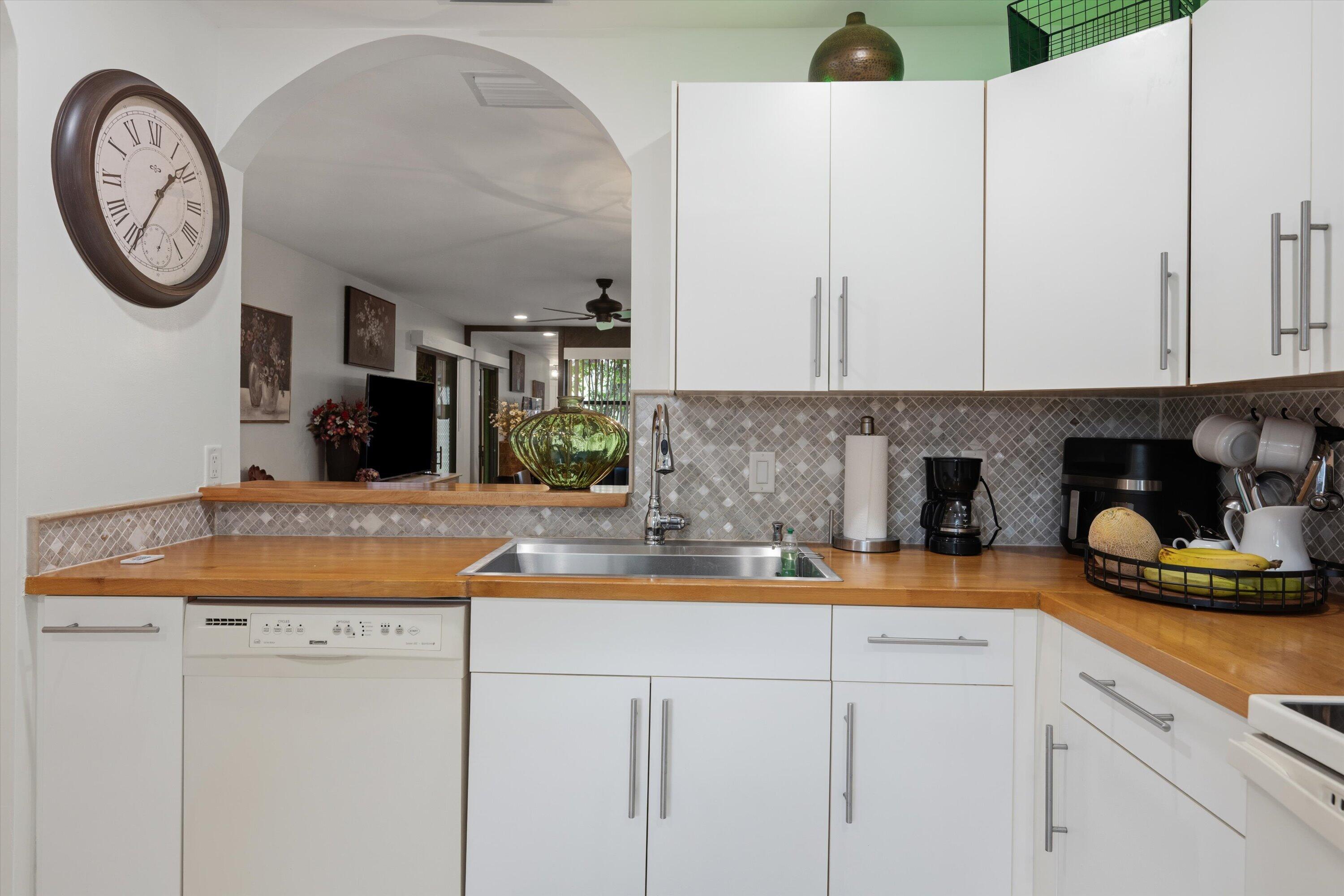 STRATHMORE GATE WEST UNIT 1 - Residential