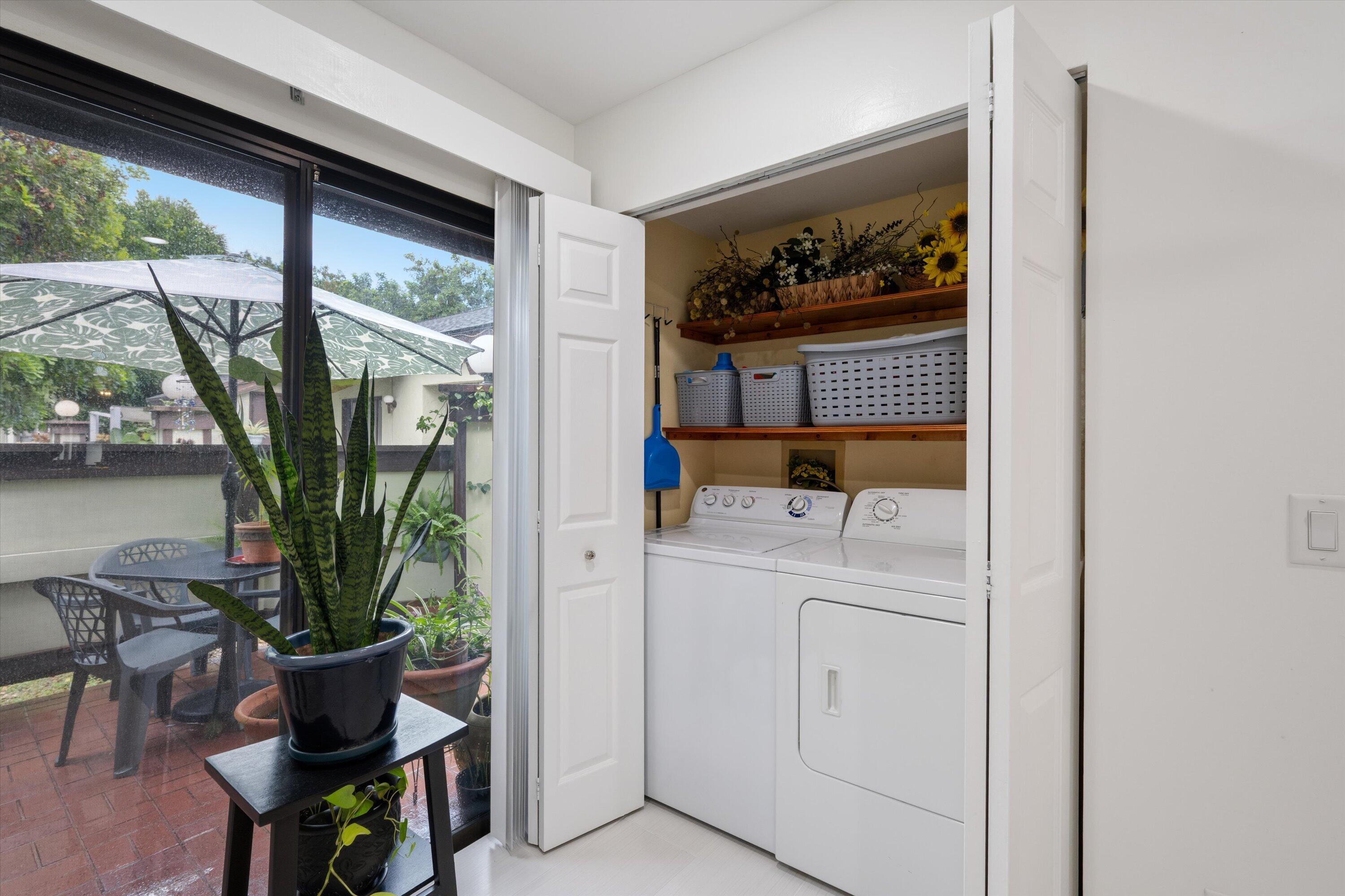 STRATHMORE GATE WEST UNIT 1 - Residential