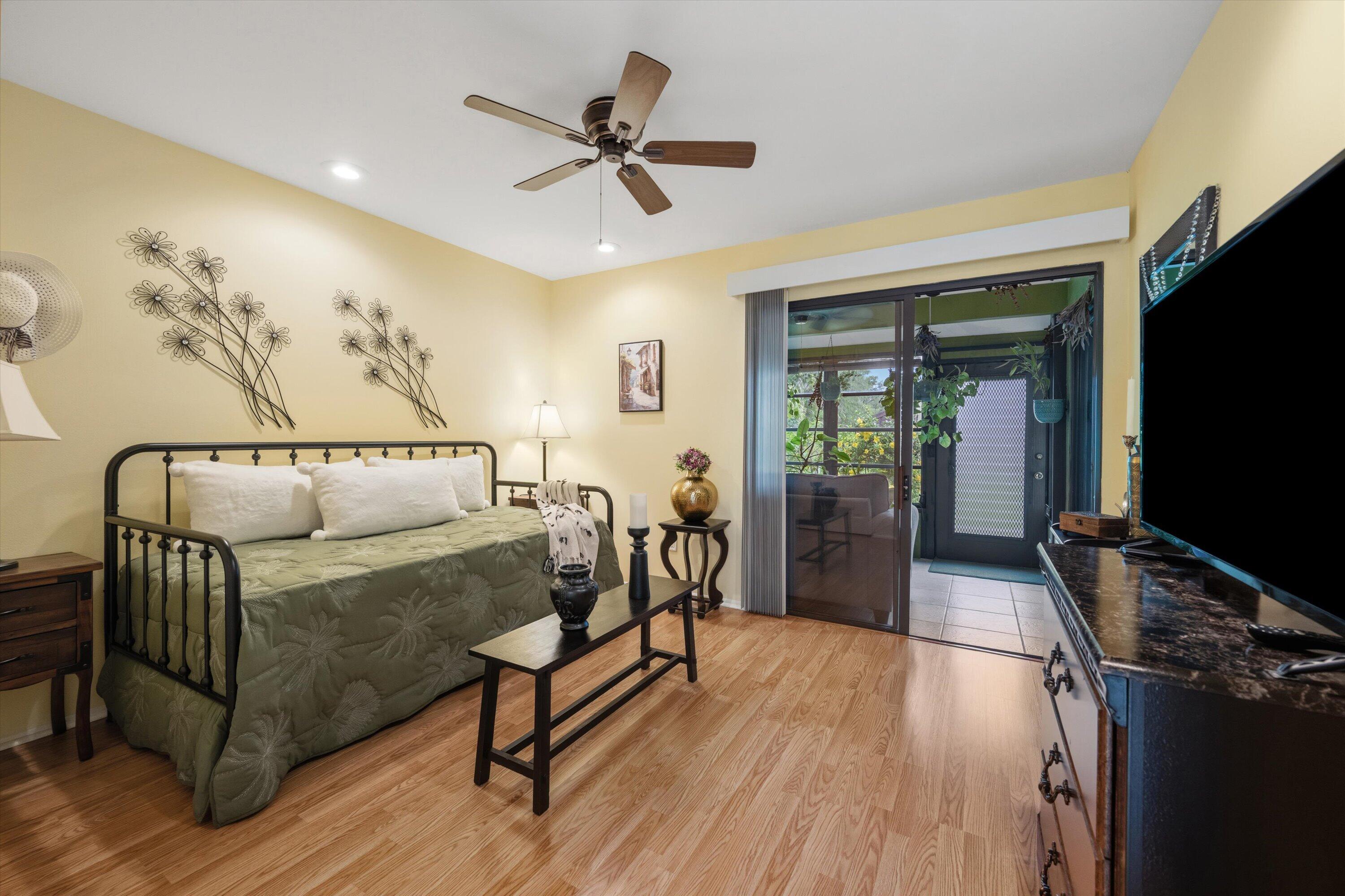 STRATHMORE GATE WEST UNIT 1 - Residential