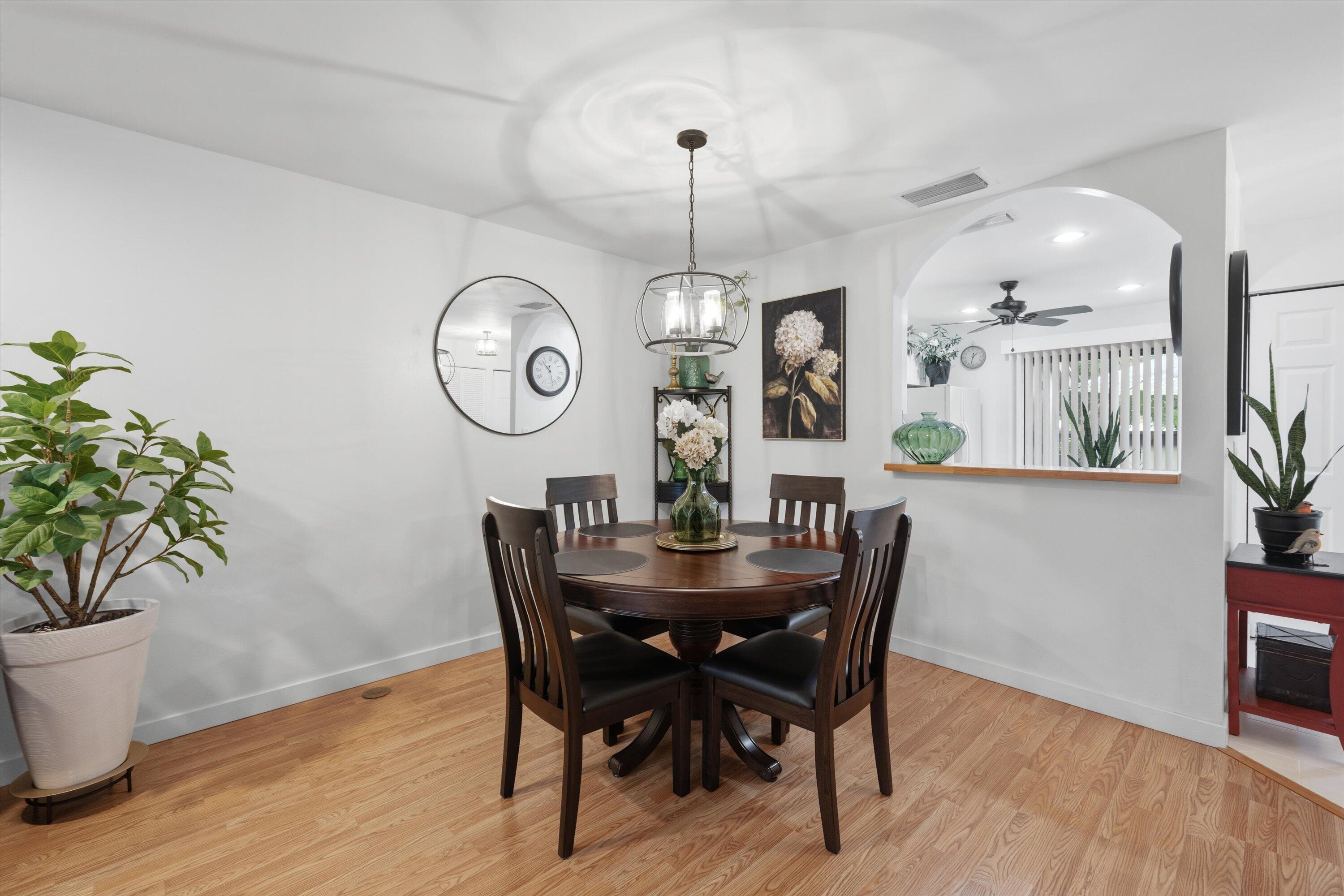 STRATHMORE GATE WEST UNIT 1 - Residential