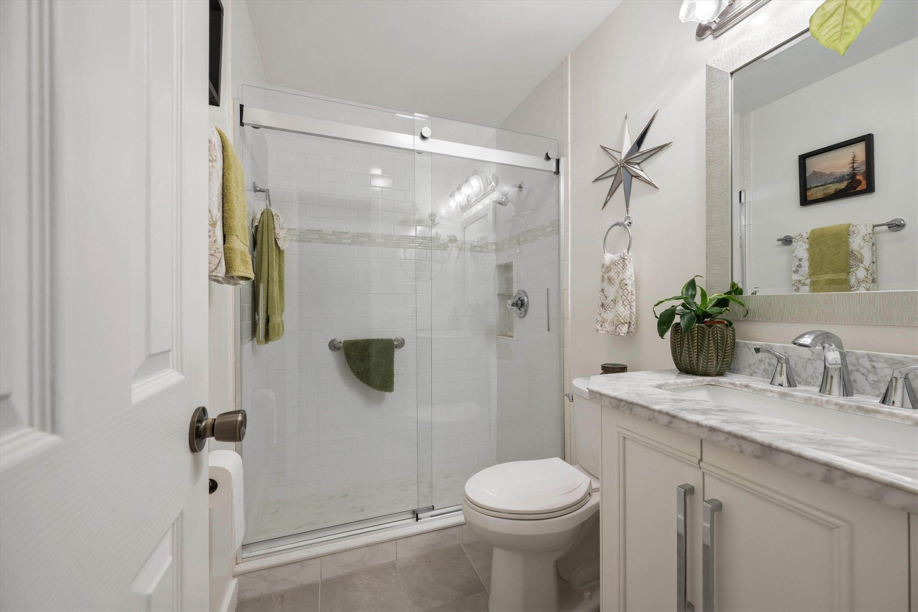 STRATHMORE GATE WEST UNIT 1 - Residential