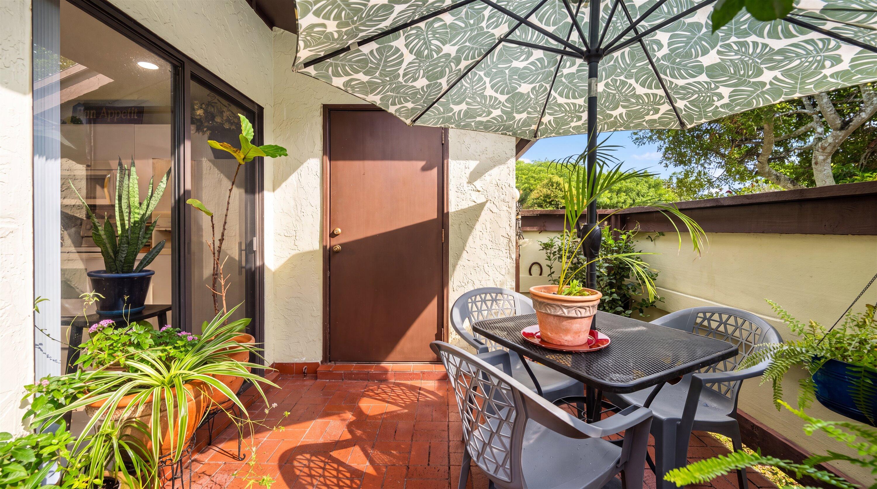 STRATHMORE GATE WEST UNIT 1 - Residential