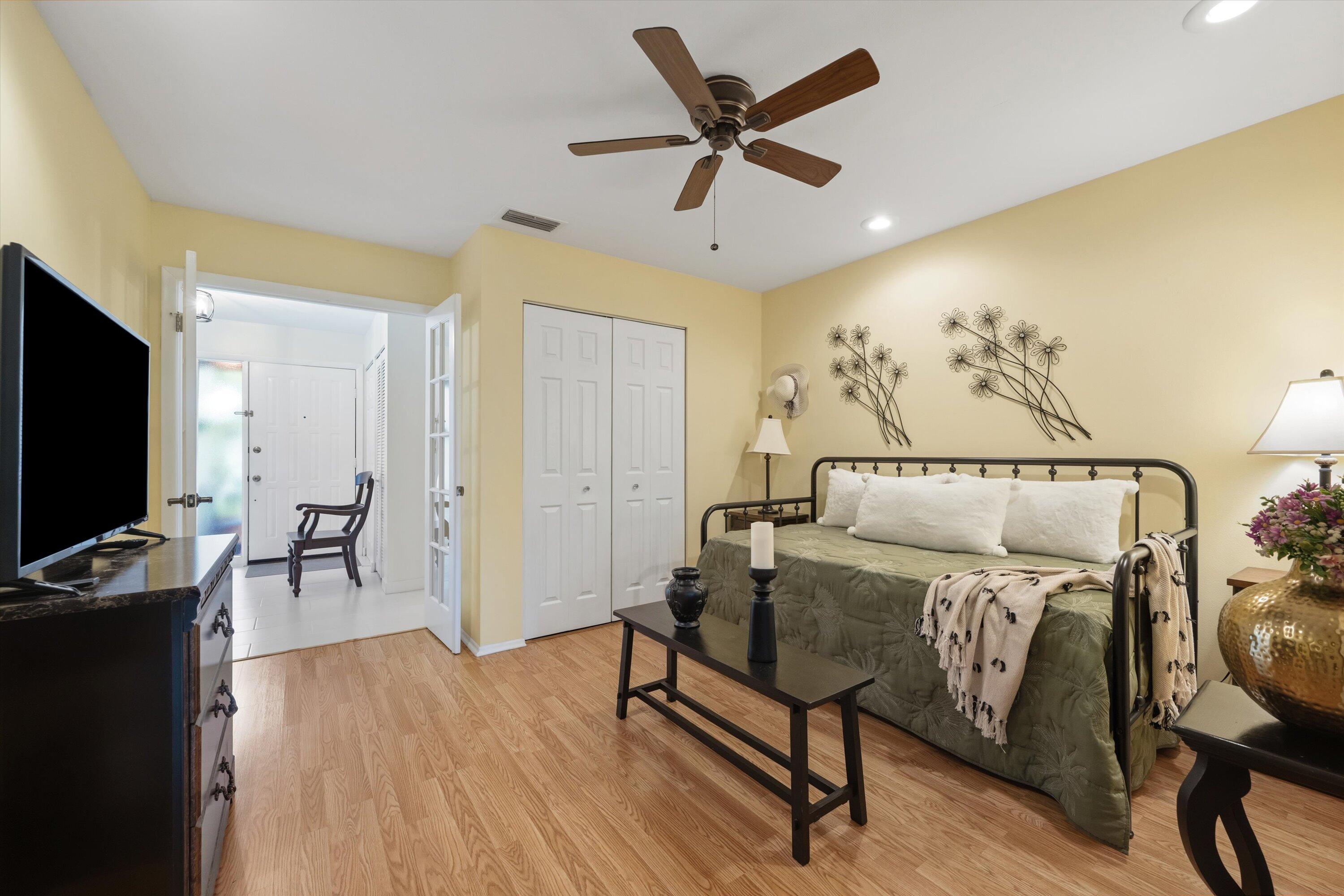 STRATHMORE GATE WEST UNIT 1 - Residential